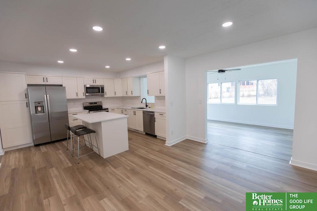 1411 Holling Drive