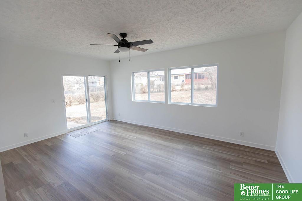 1411 Holling Drive