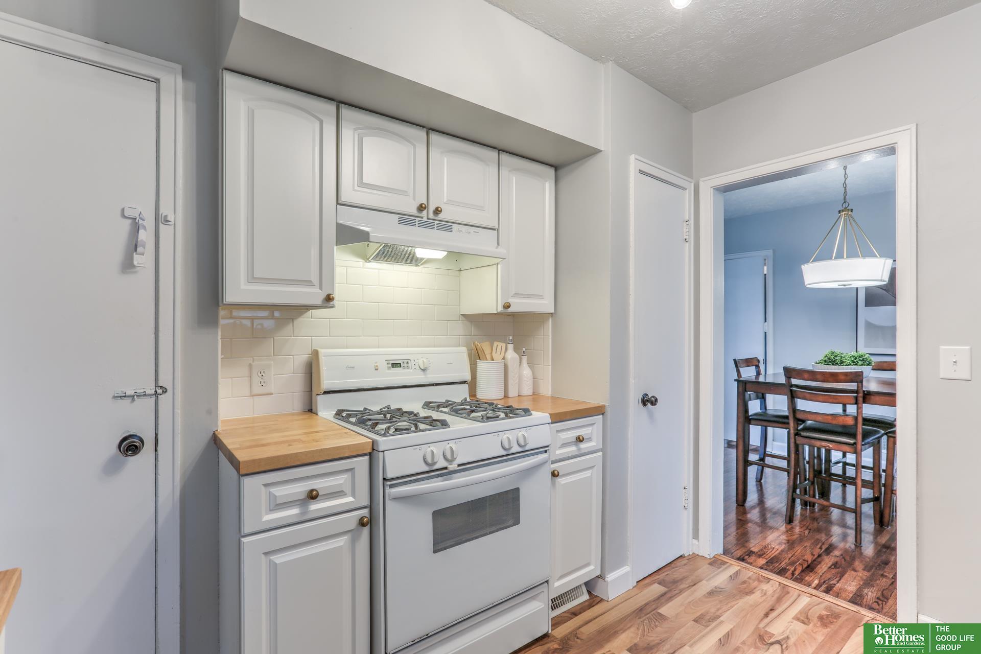 1933 S 48th Street