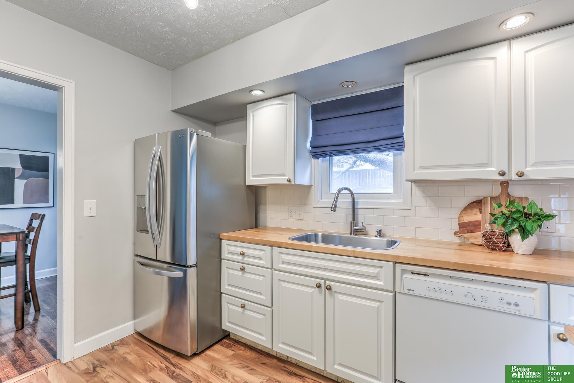 1933 S 48th Street