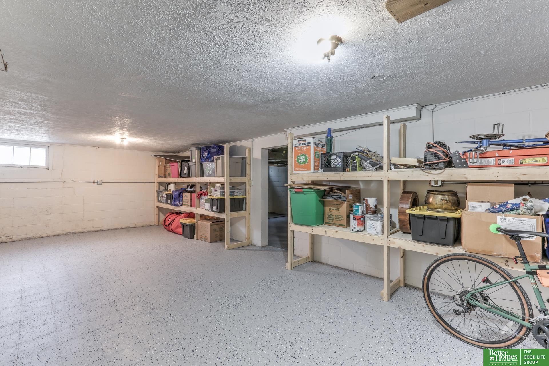 1933 S 48th Street