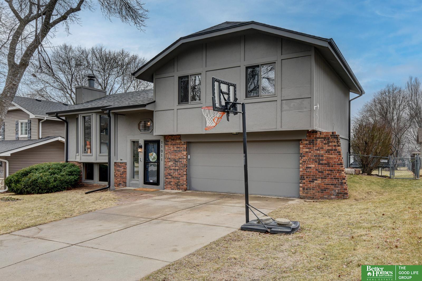 11011 Z Street