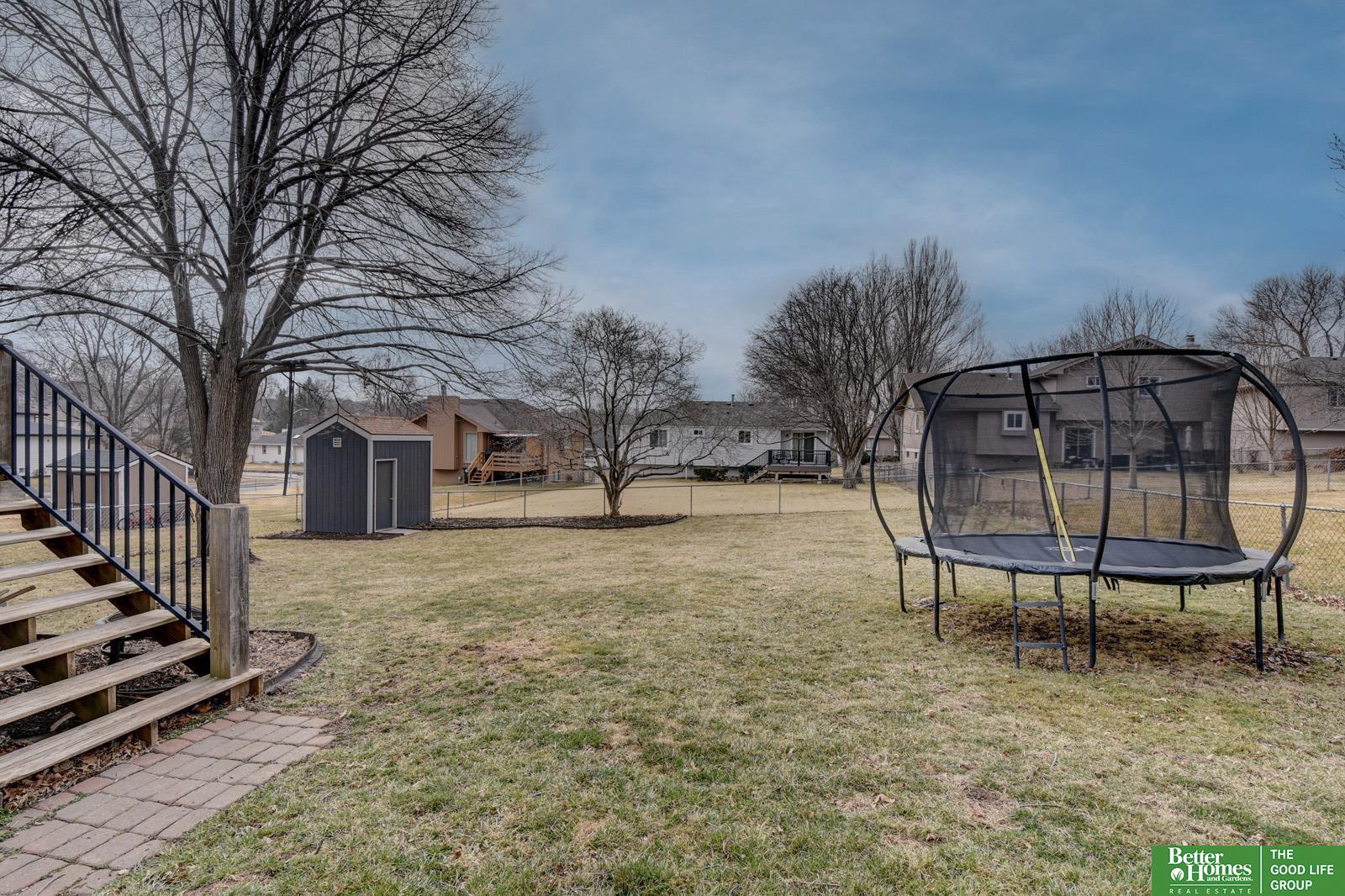 11011 Z Street