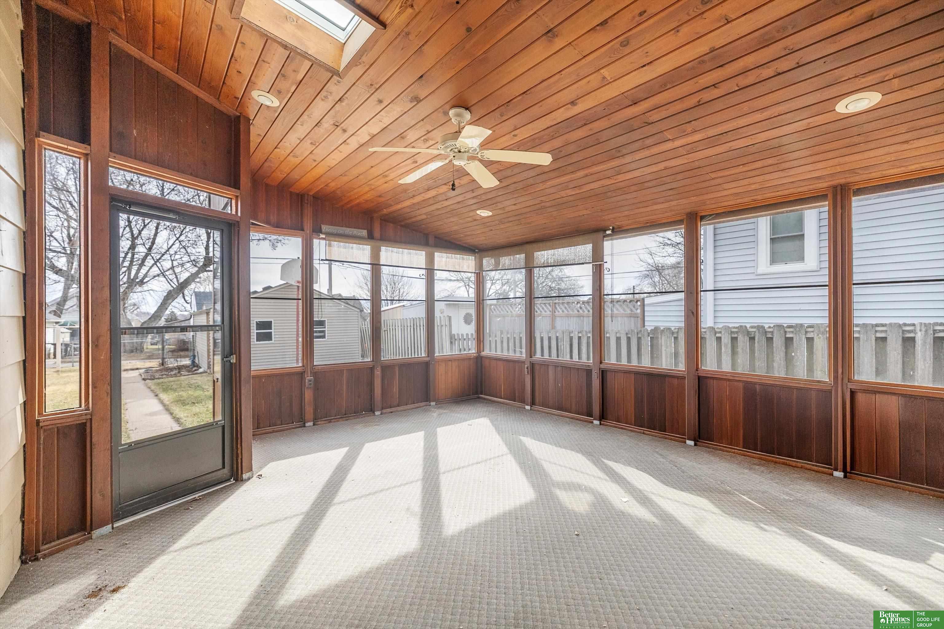 4323 S 39th Street