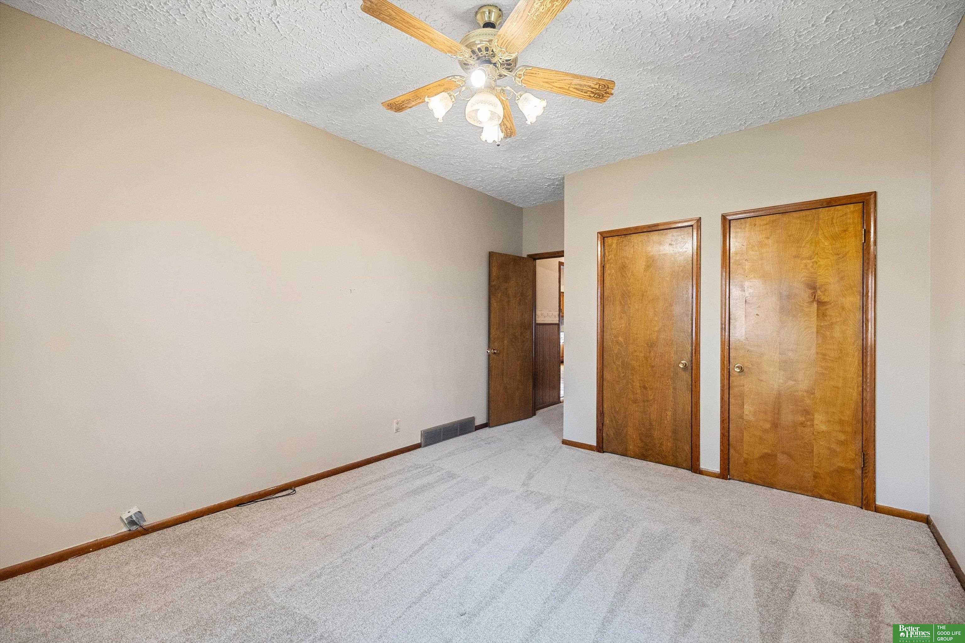 4323 S 39th Street