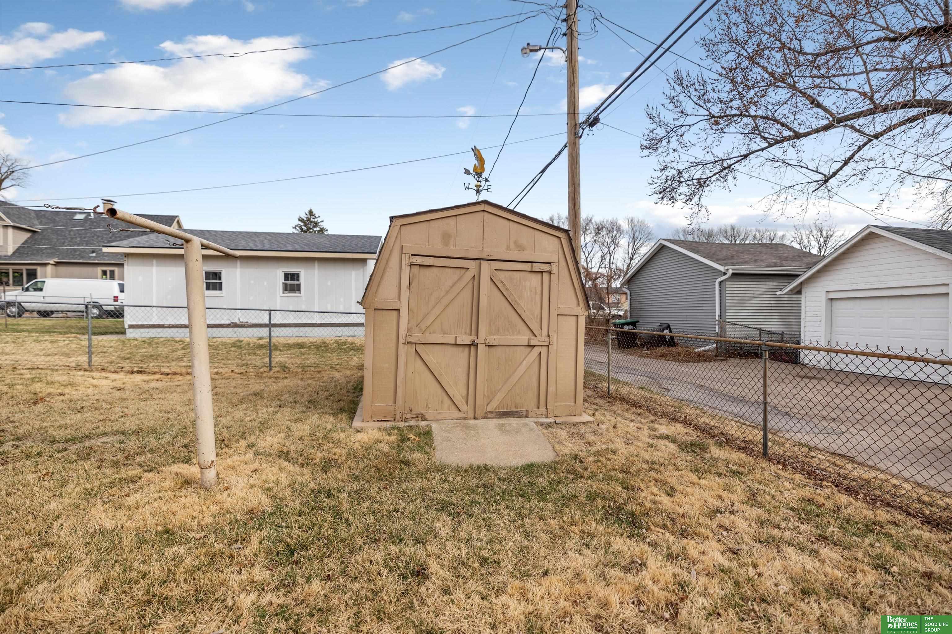 4323 S 39th Street