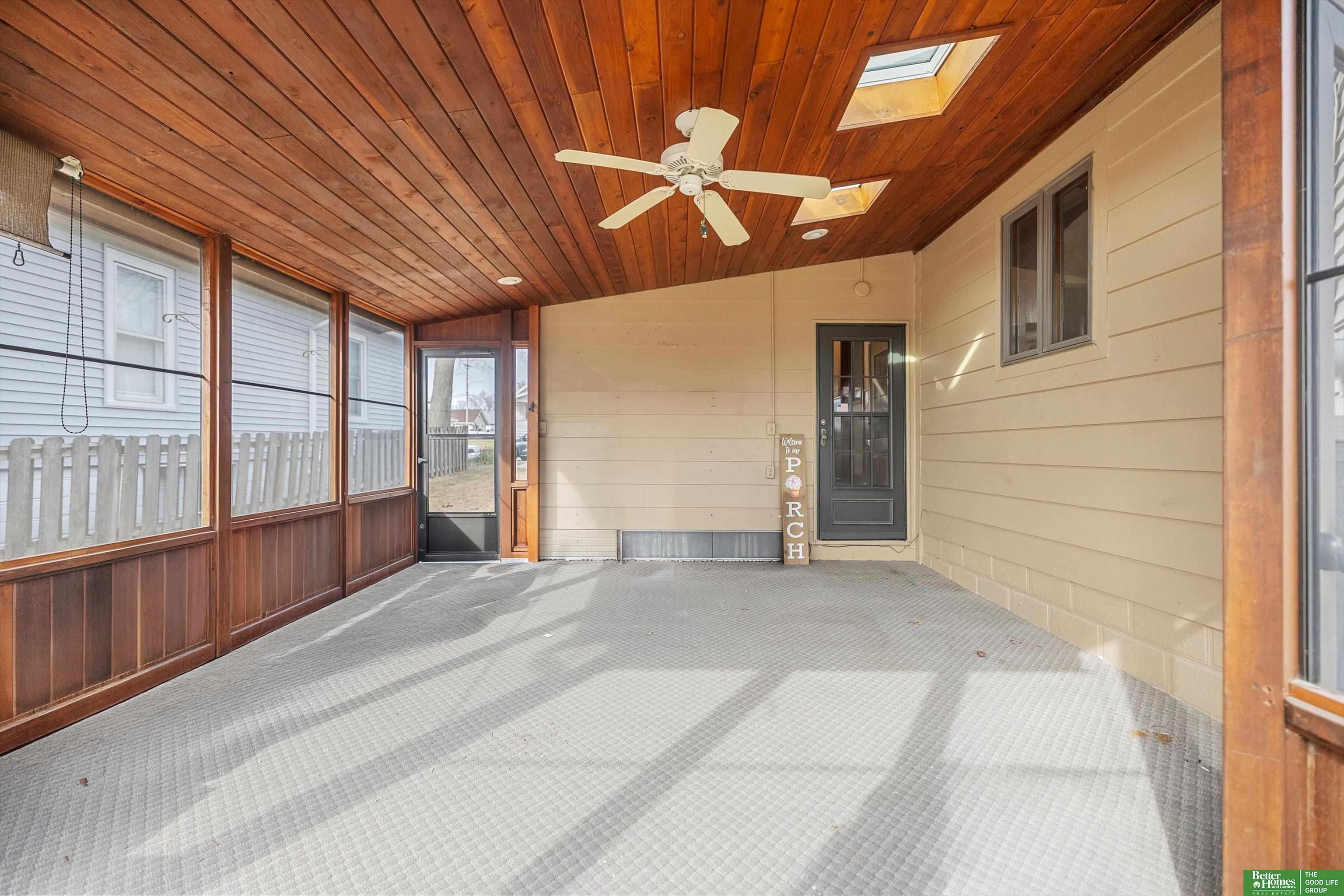 4323 S 39th Street