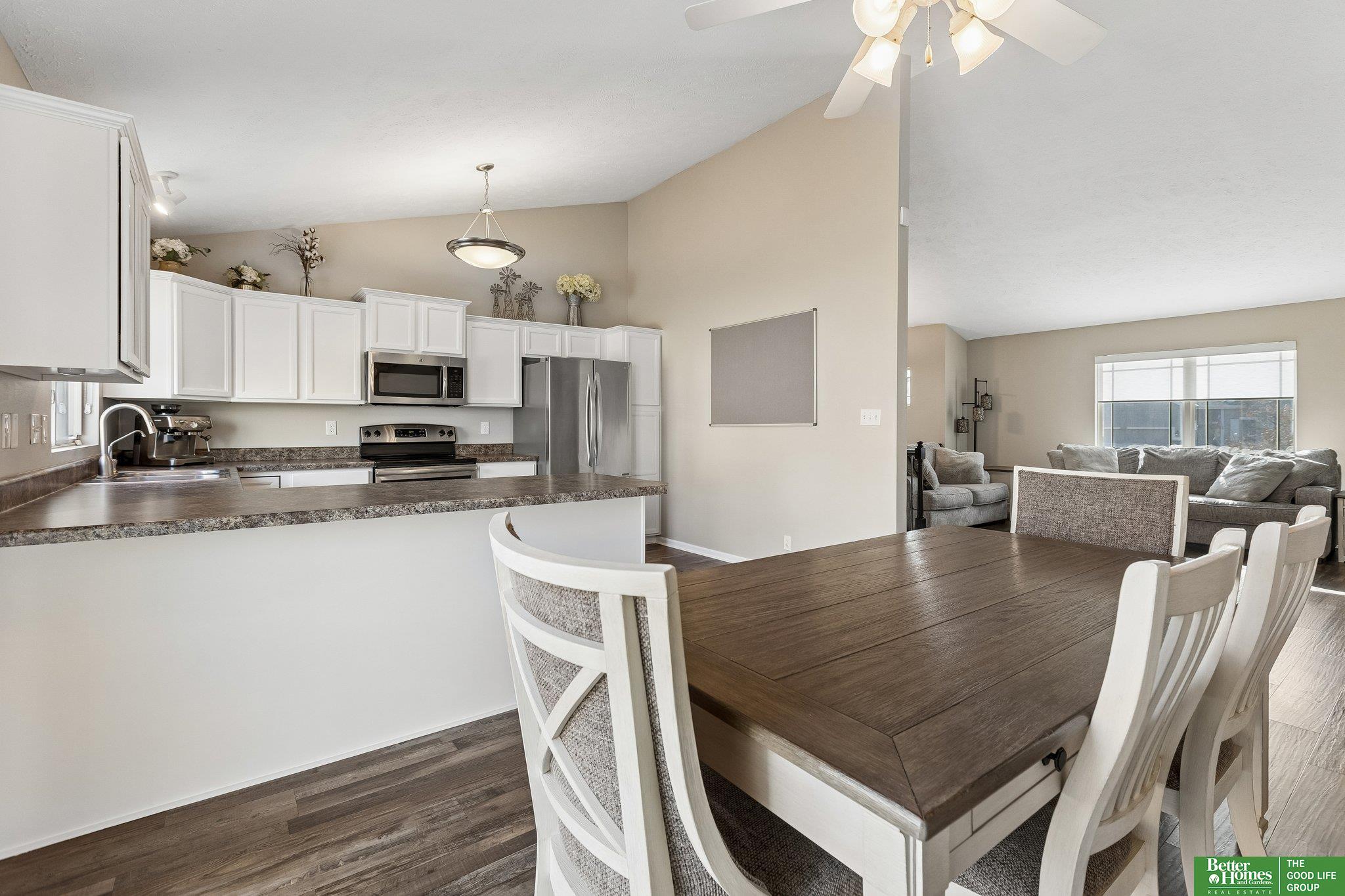 13715 S 44th Street