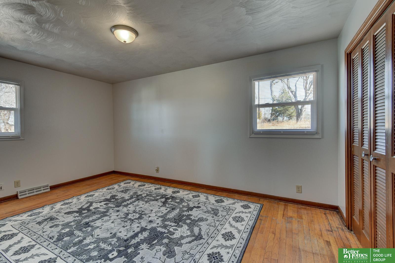 5205 N 48th Street