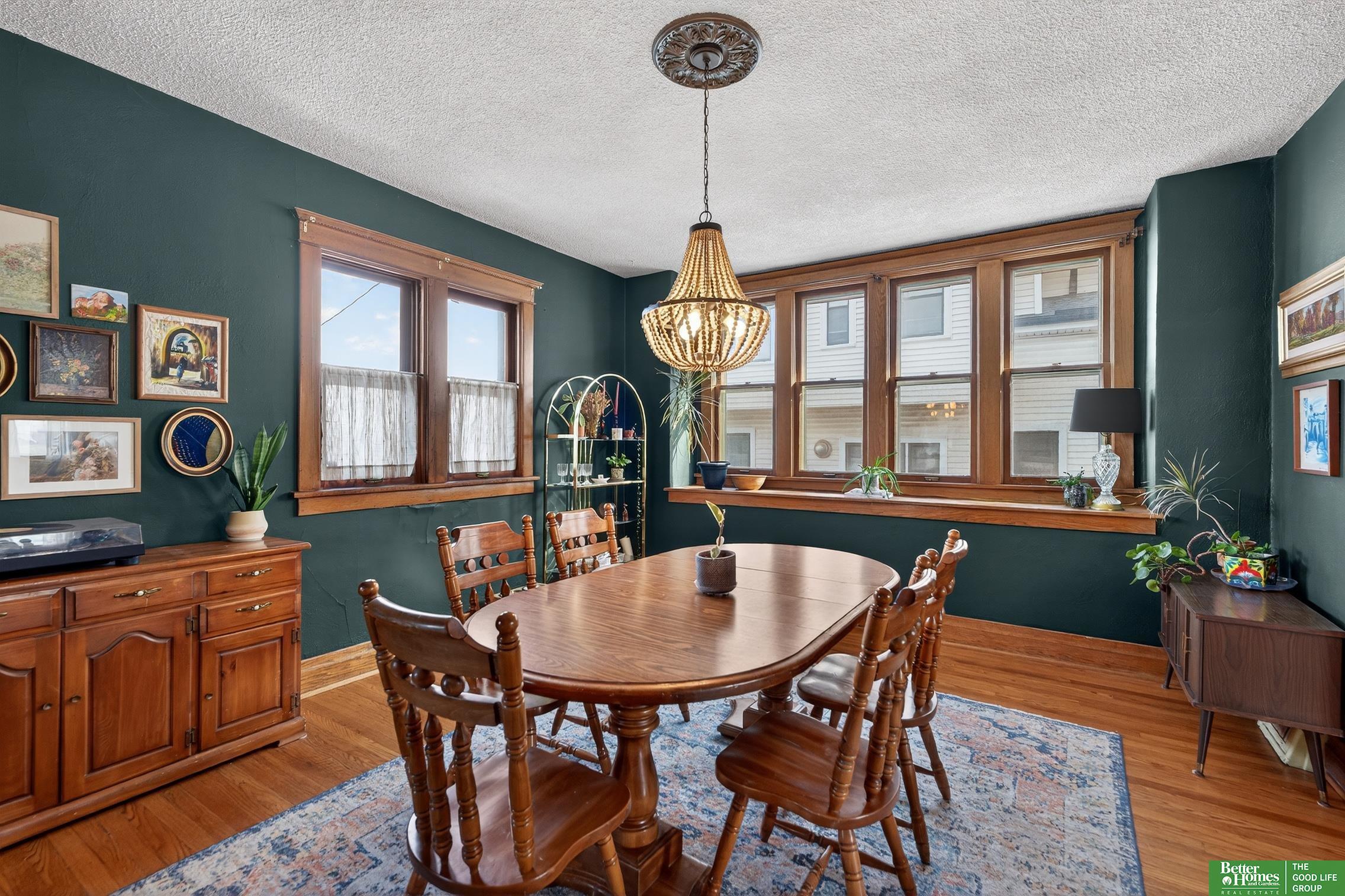 2327 Hanscom Boulevard