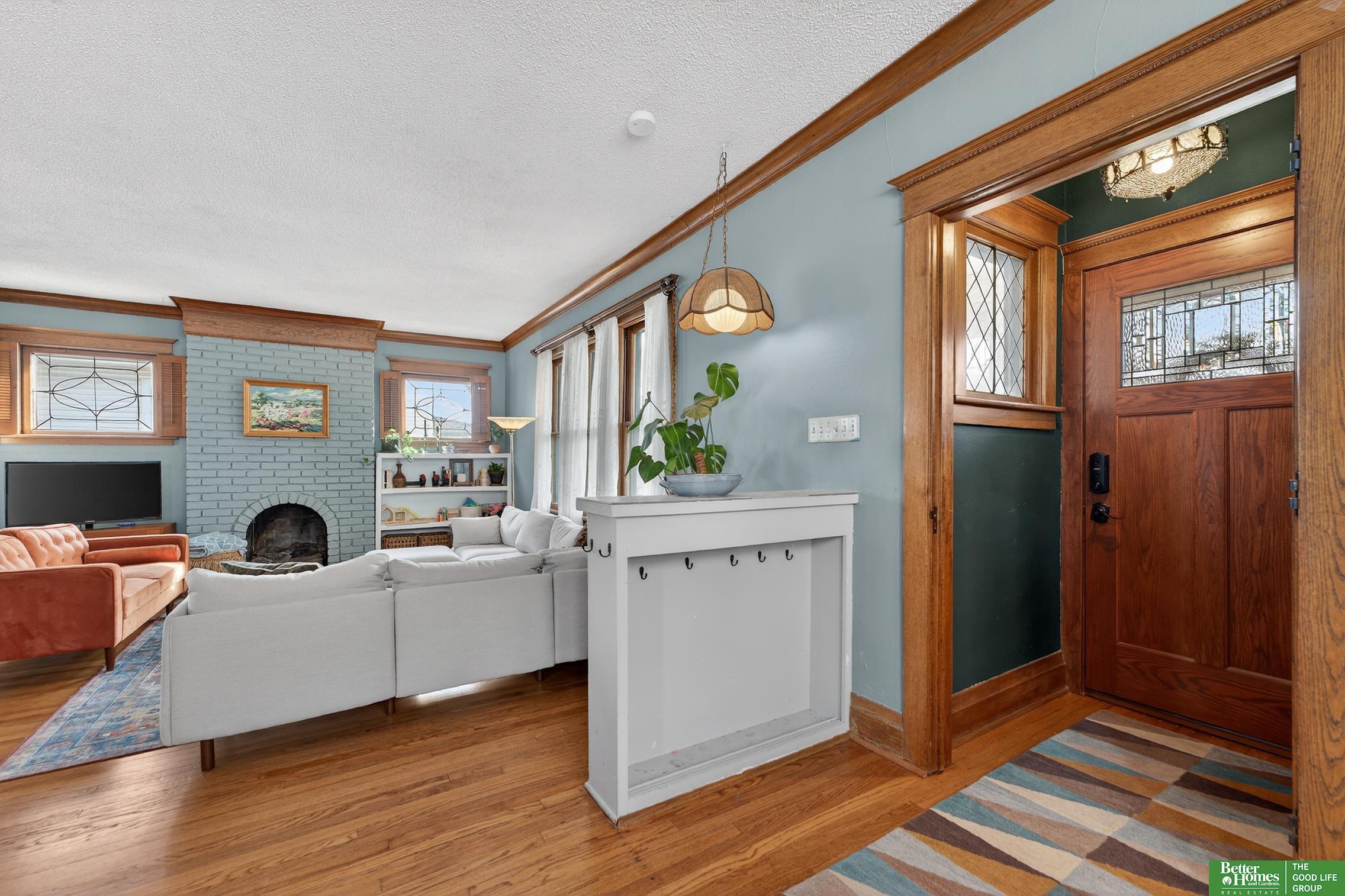 2327 Hanscom Boulevard