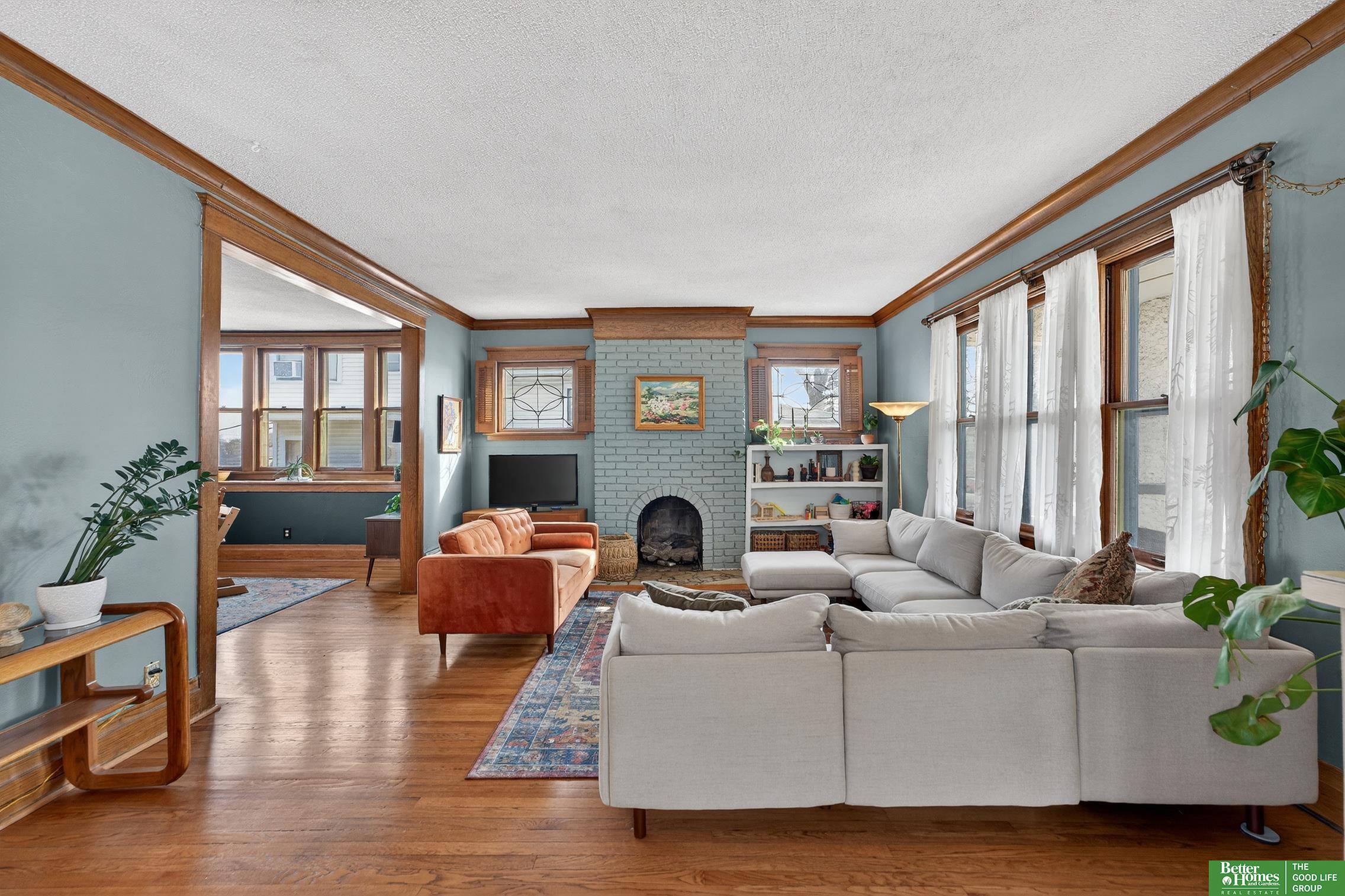 2327 Hanscom Boulevard