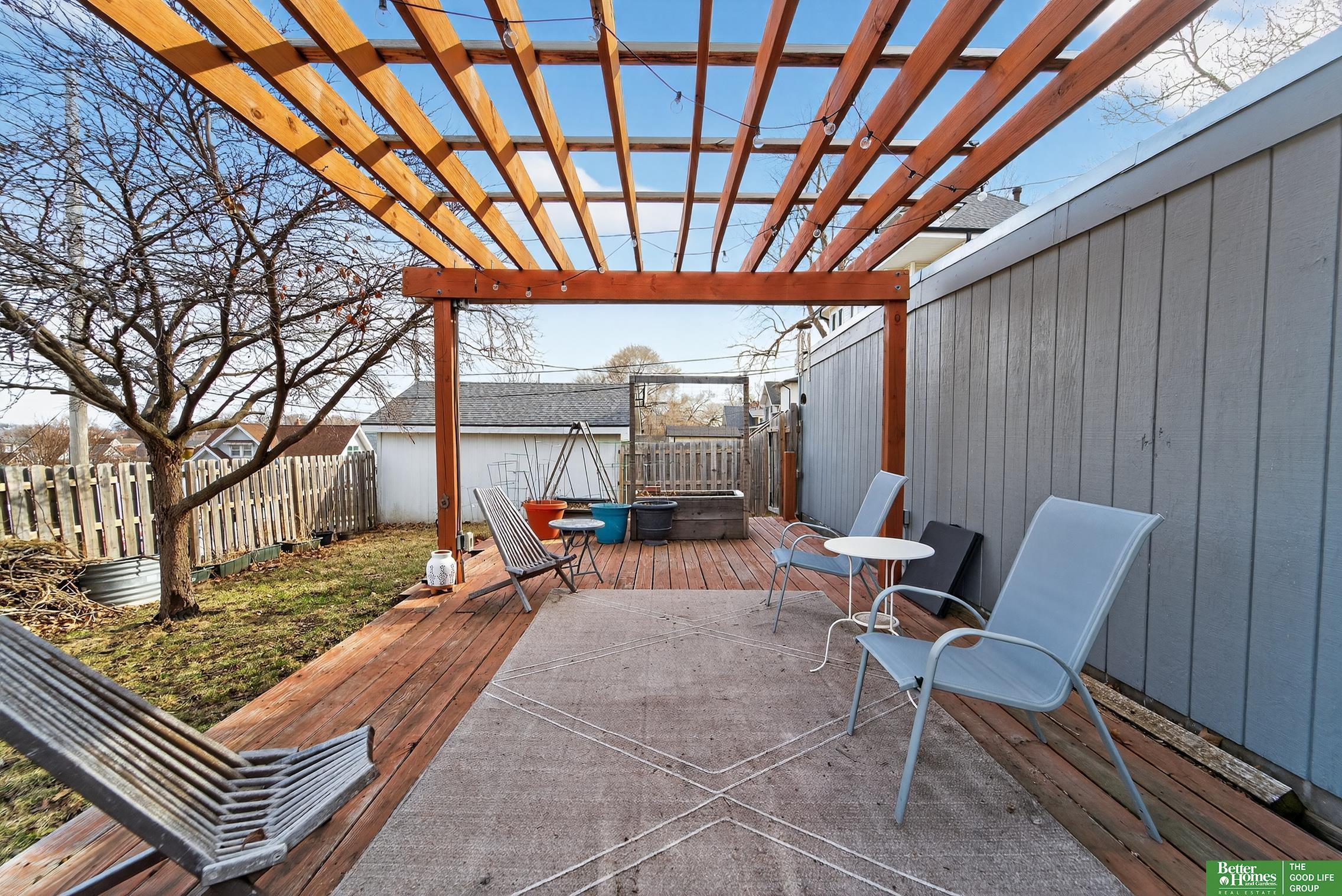 2327 Hanscom Boulevard