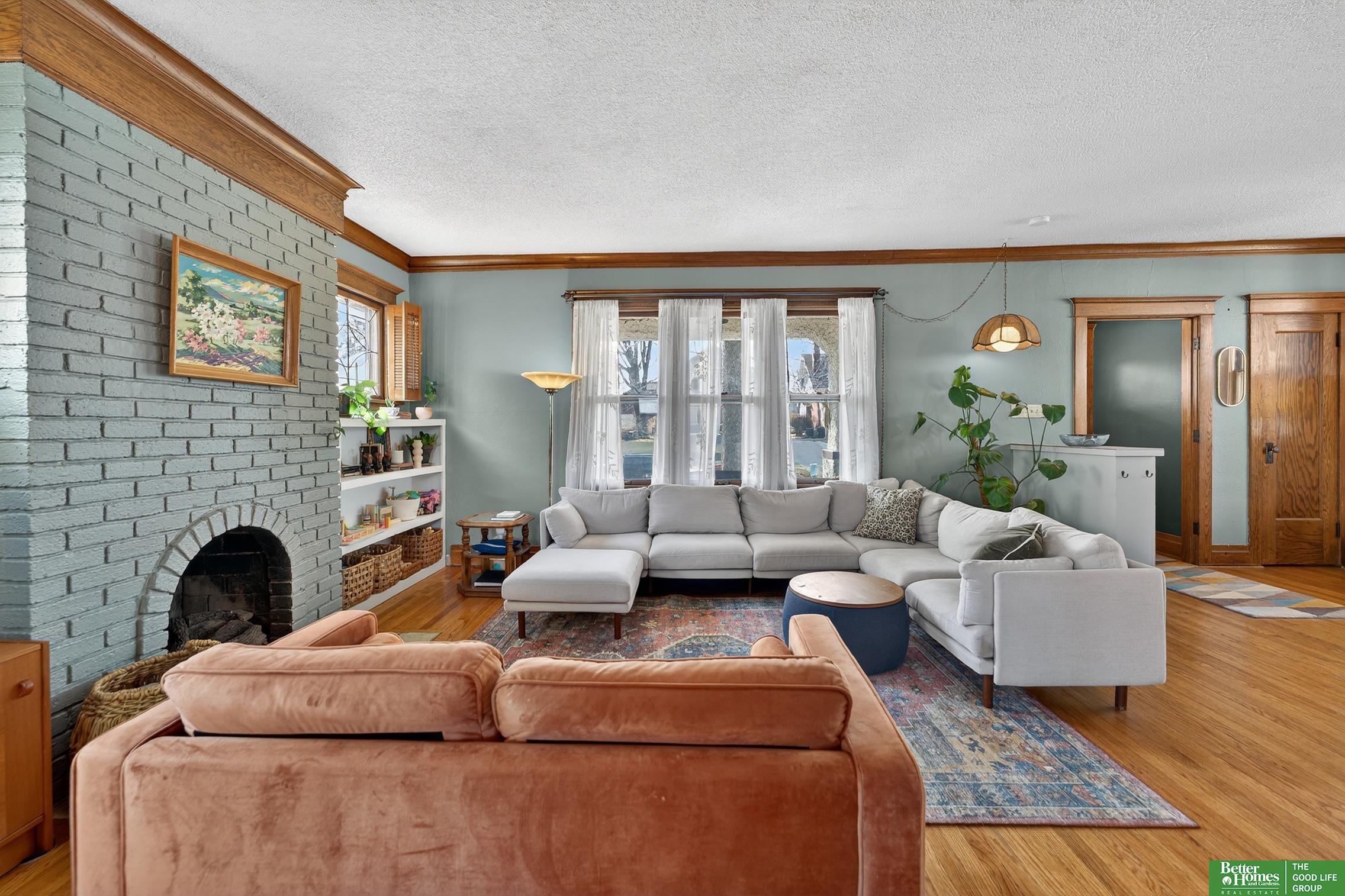 2327 Hanscom Boulevard