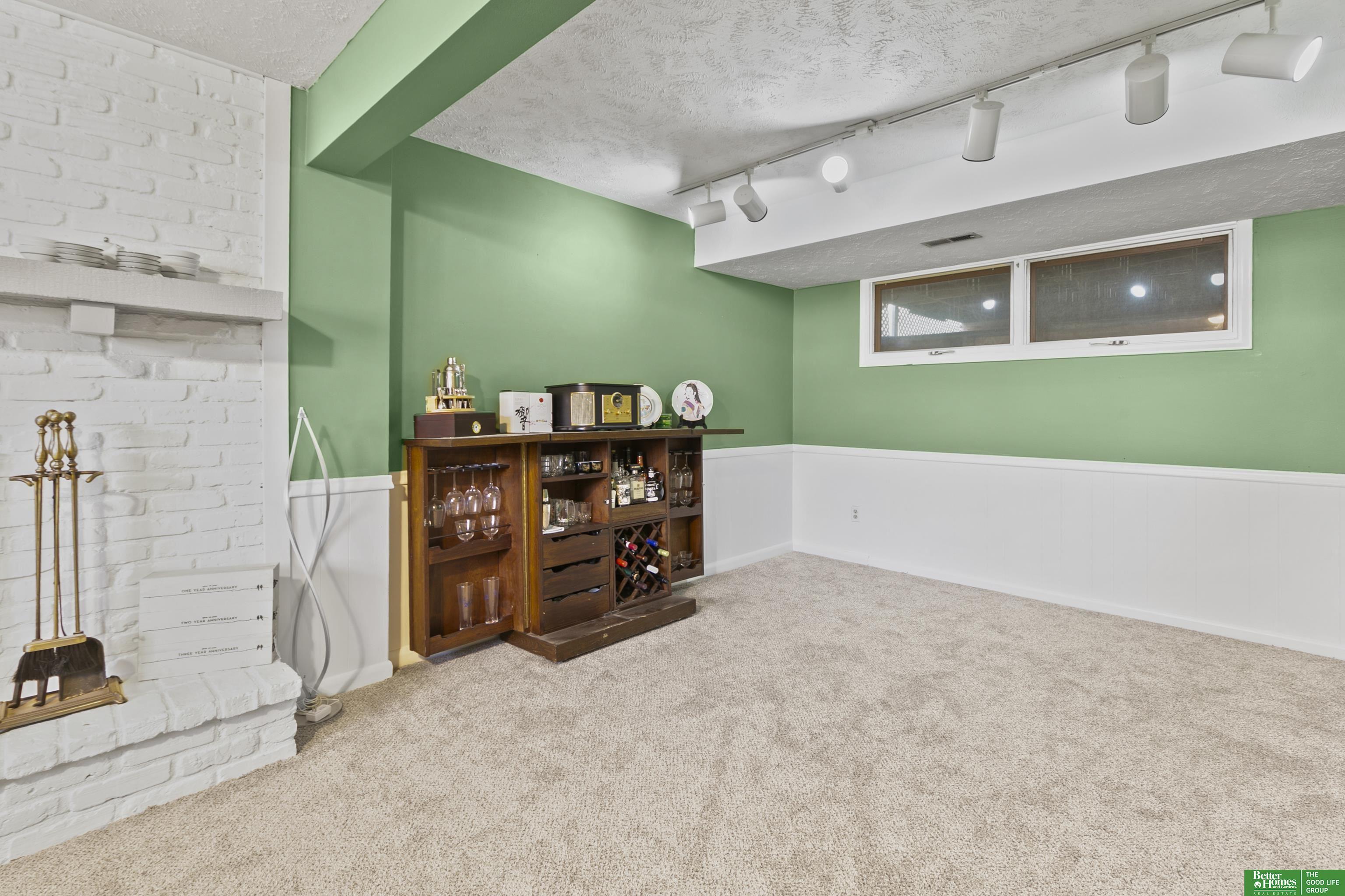 3501 Lynnwood Drive