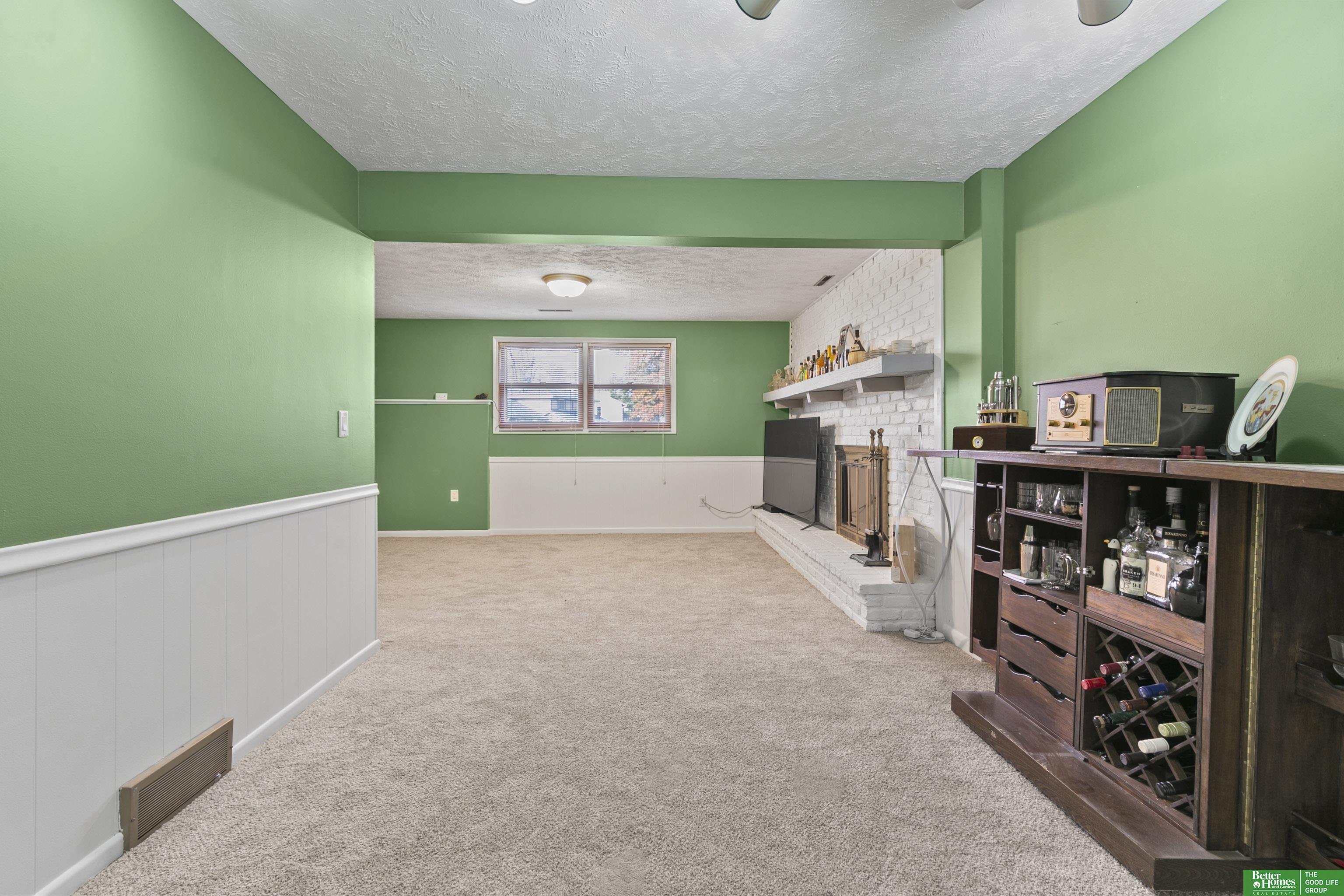 3501 Lynnwood Drive