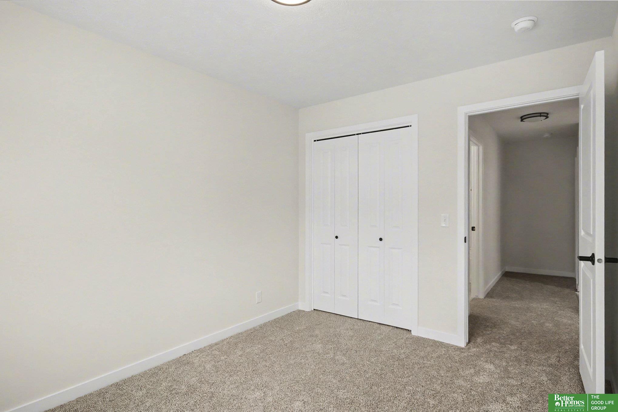 7106 N 79th Court