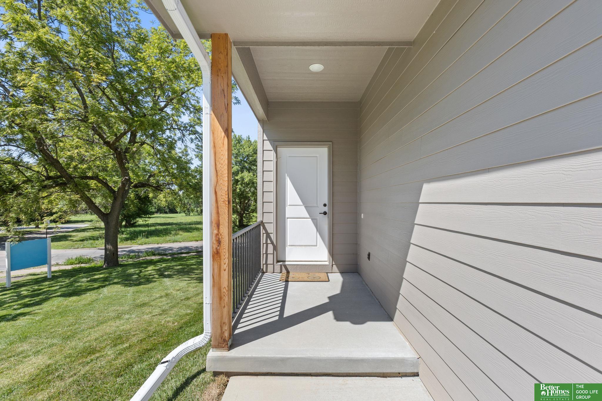 7102 N 79th Court