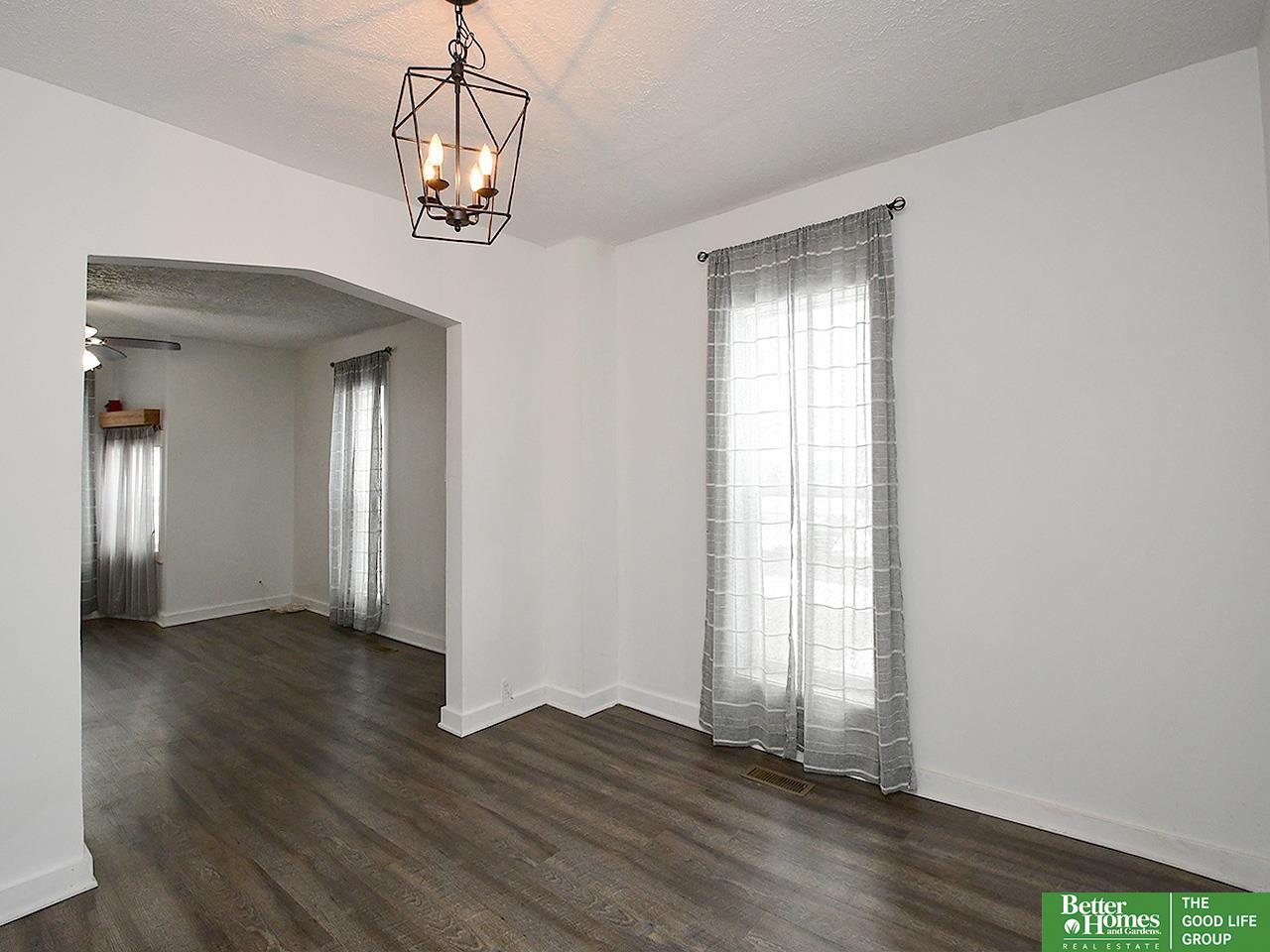 558 W 7th Street