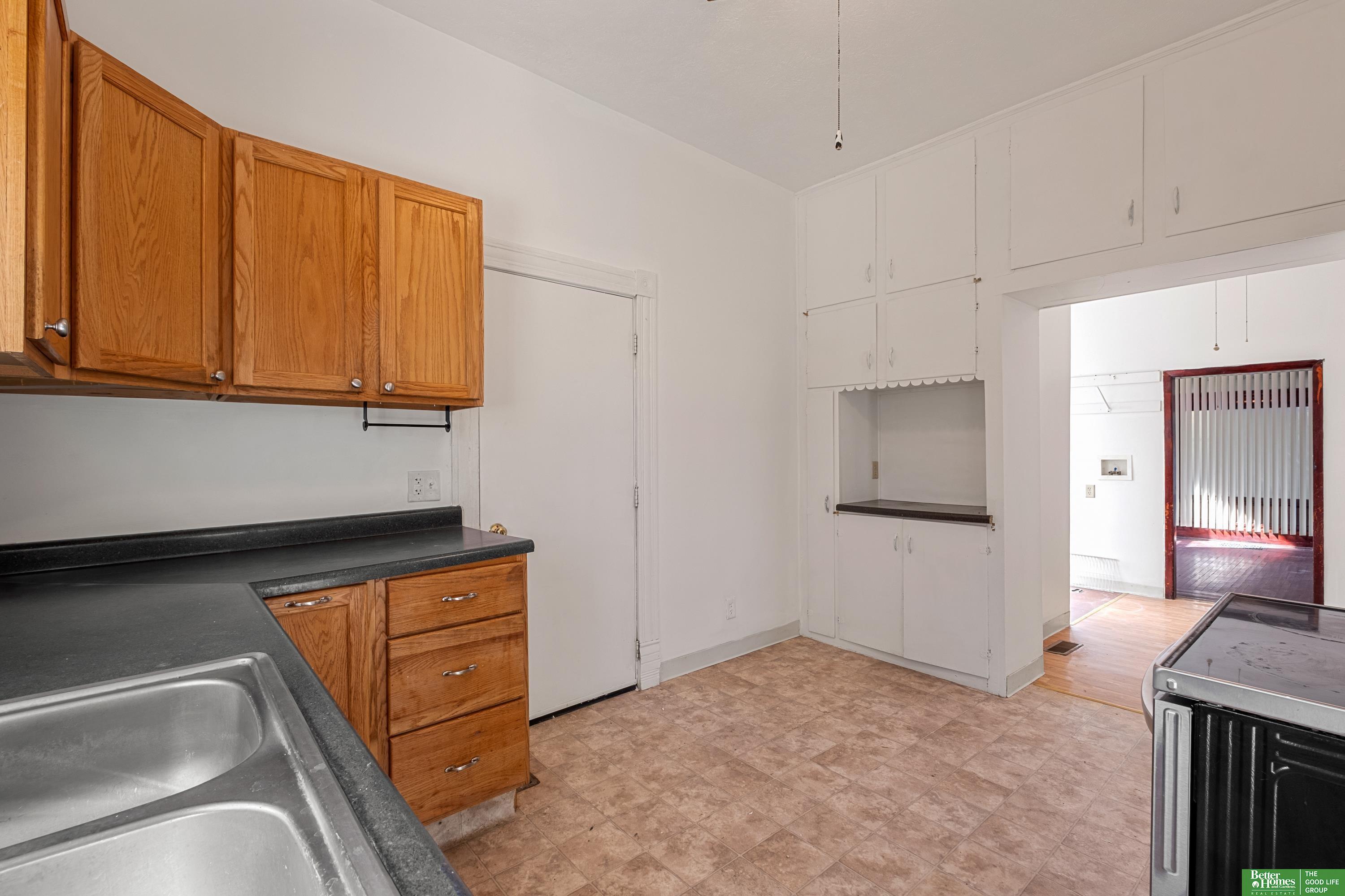 225 N 4th Street