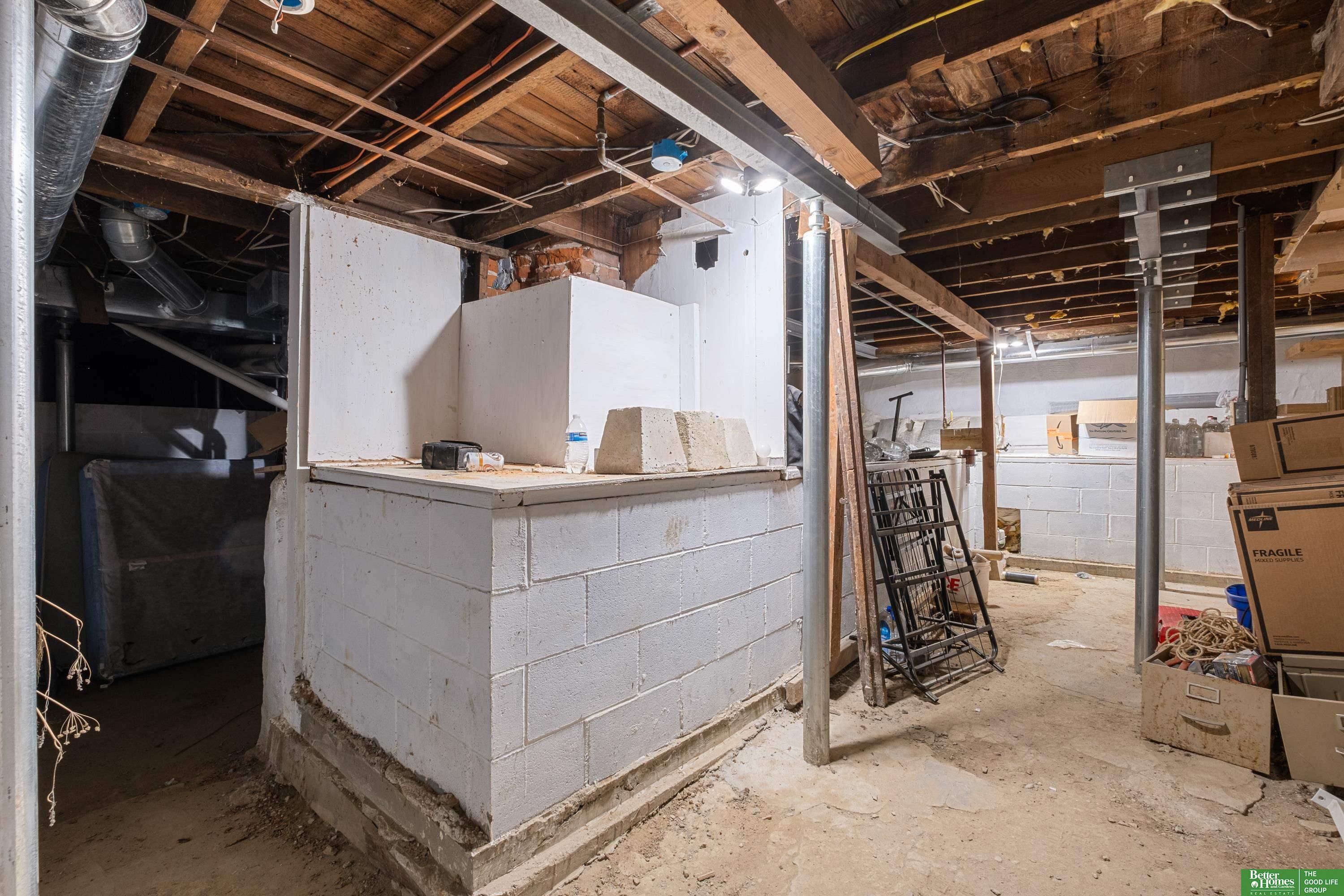 225 N 4th Street