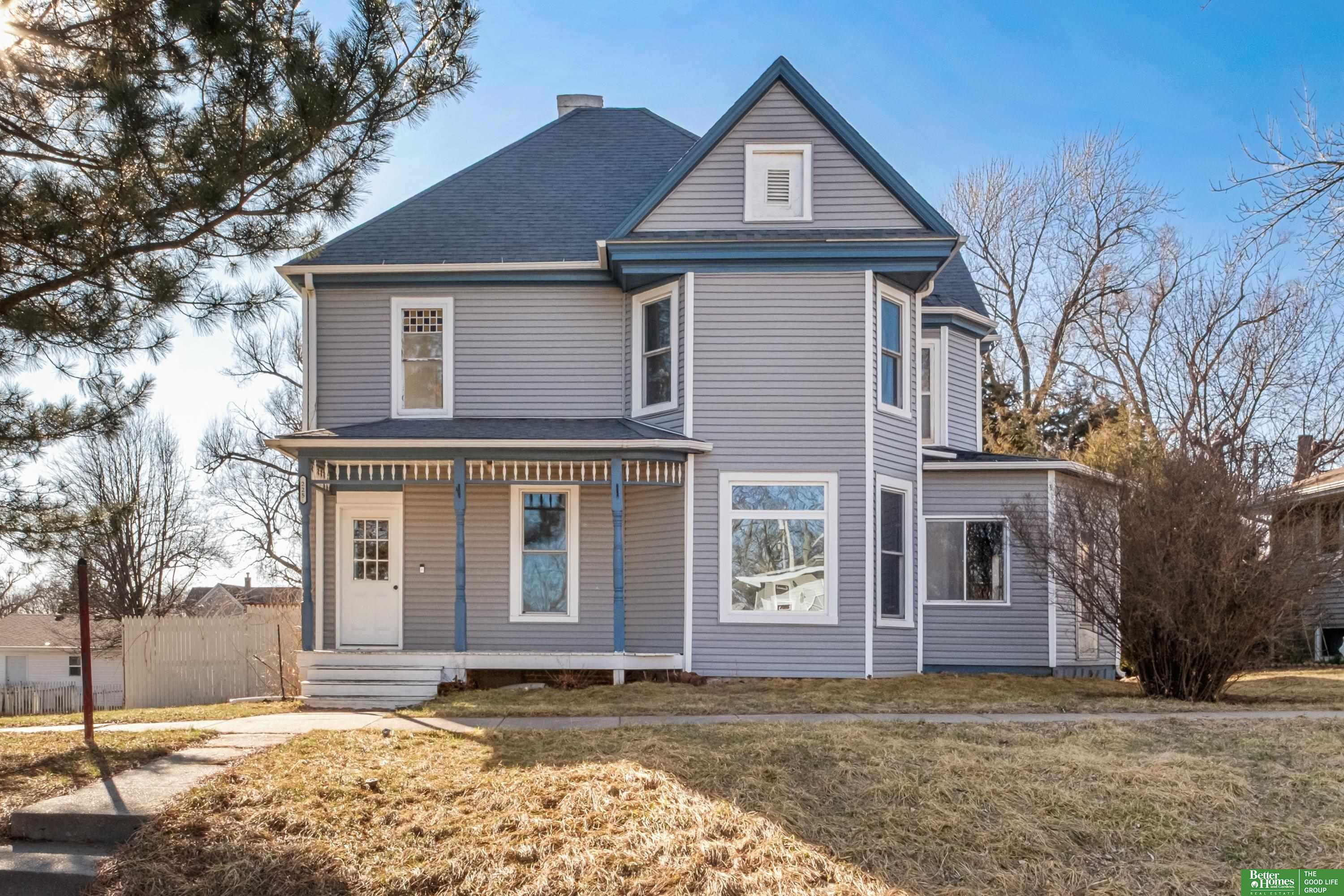 225 N 4th Street
