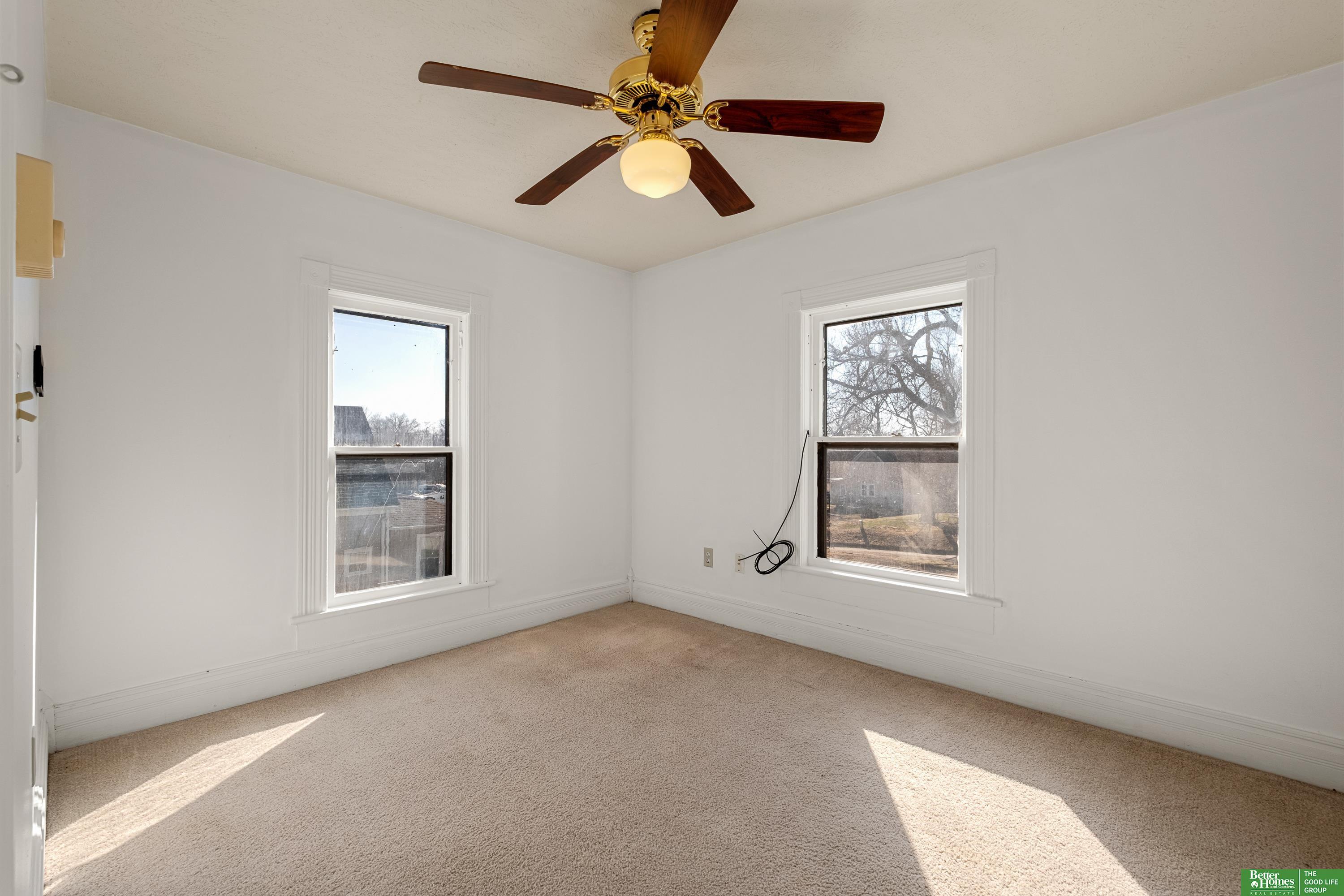 225 N 4th Street