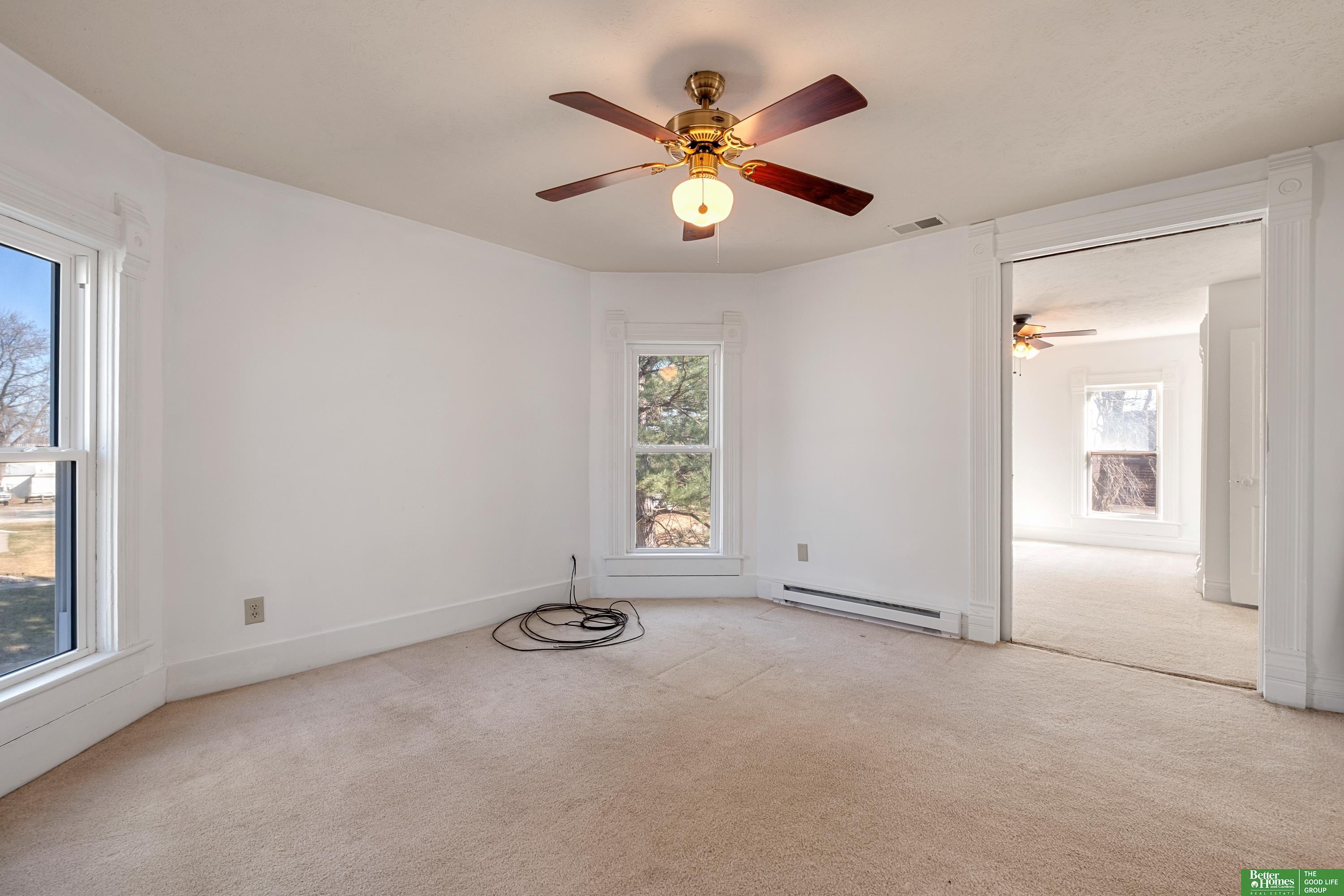 225 N 4th Street