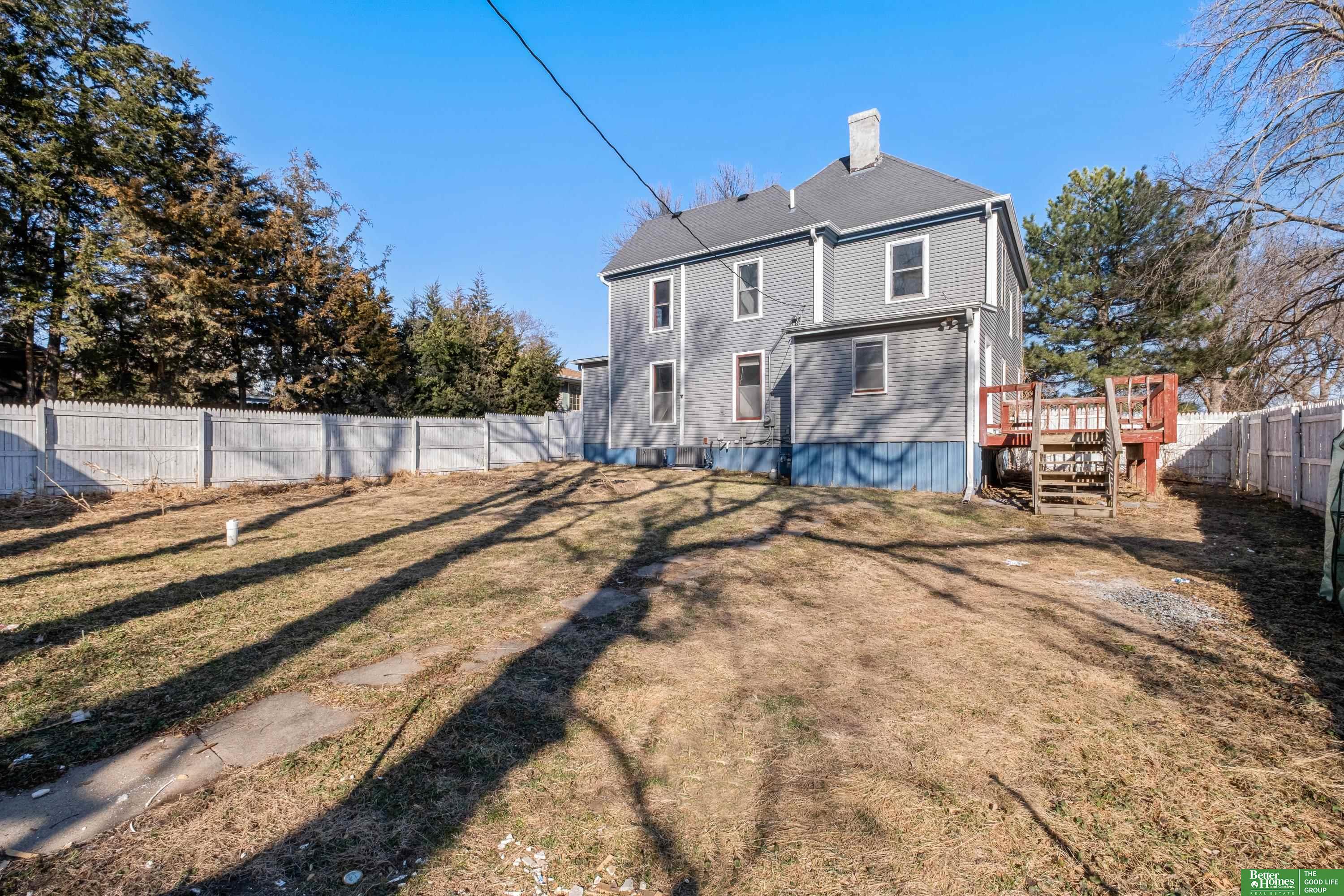 225 N 4th Street
