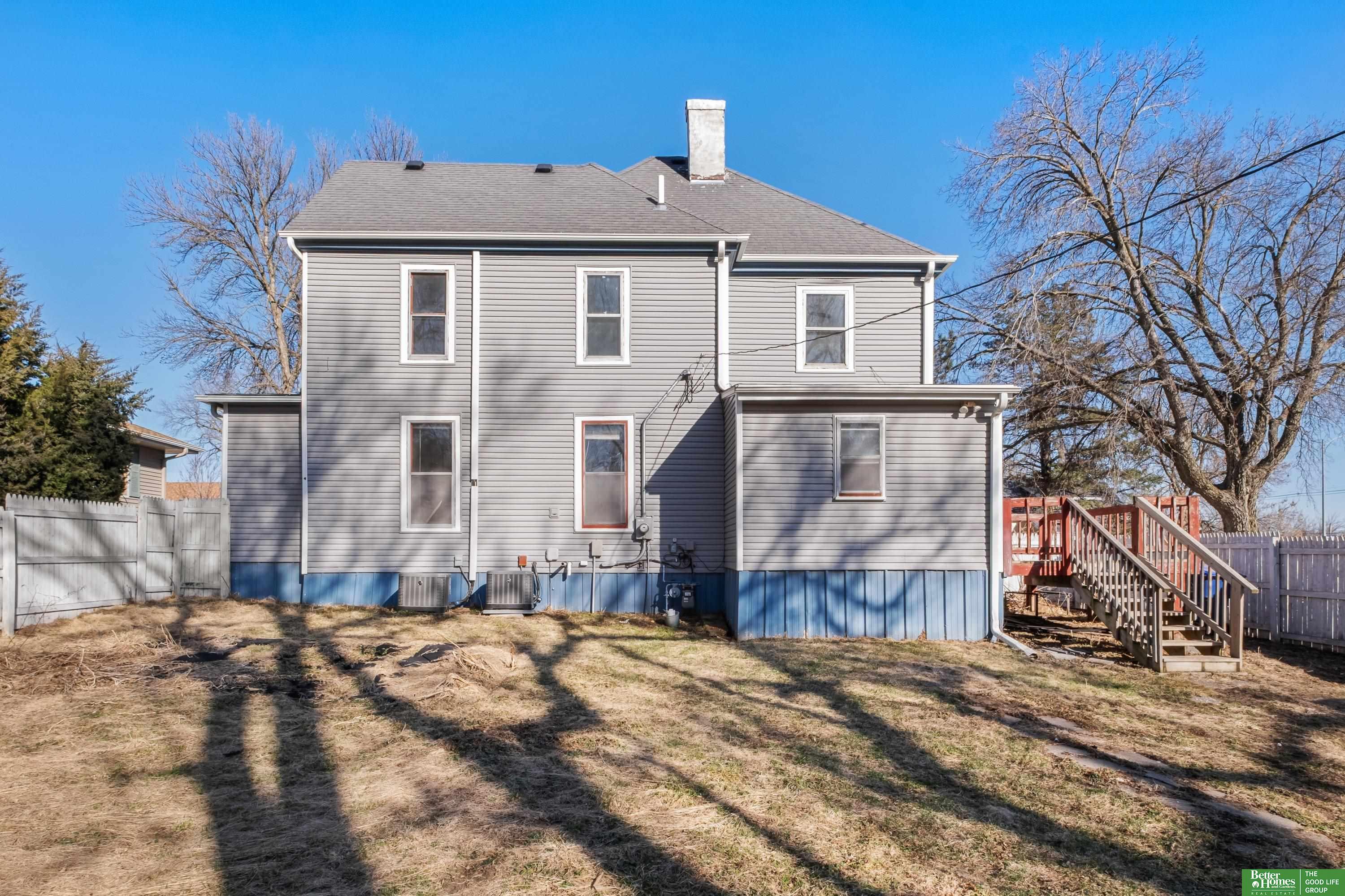 225 N 4th Street