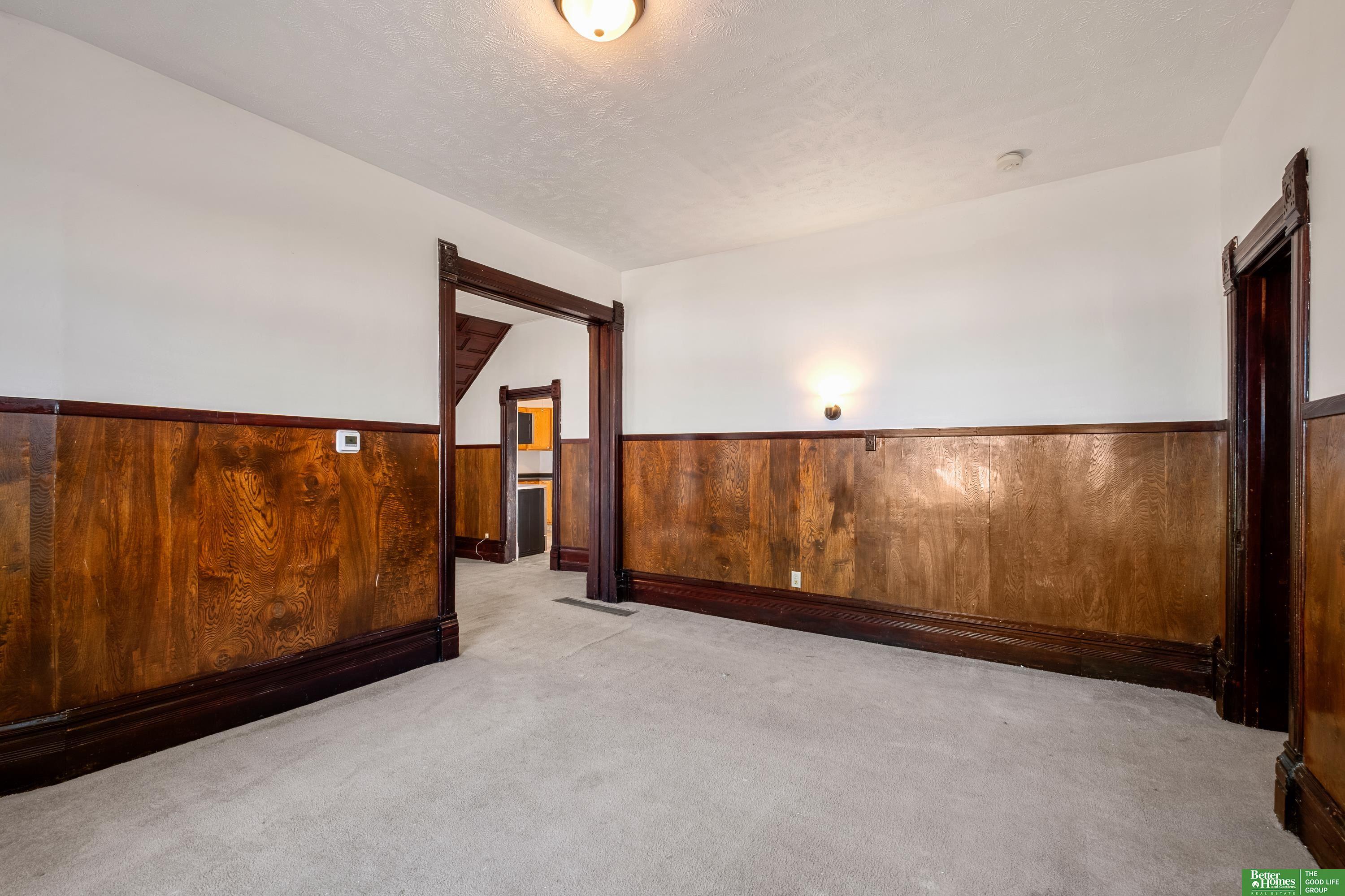 225 N 4th Street