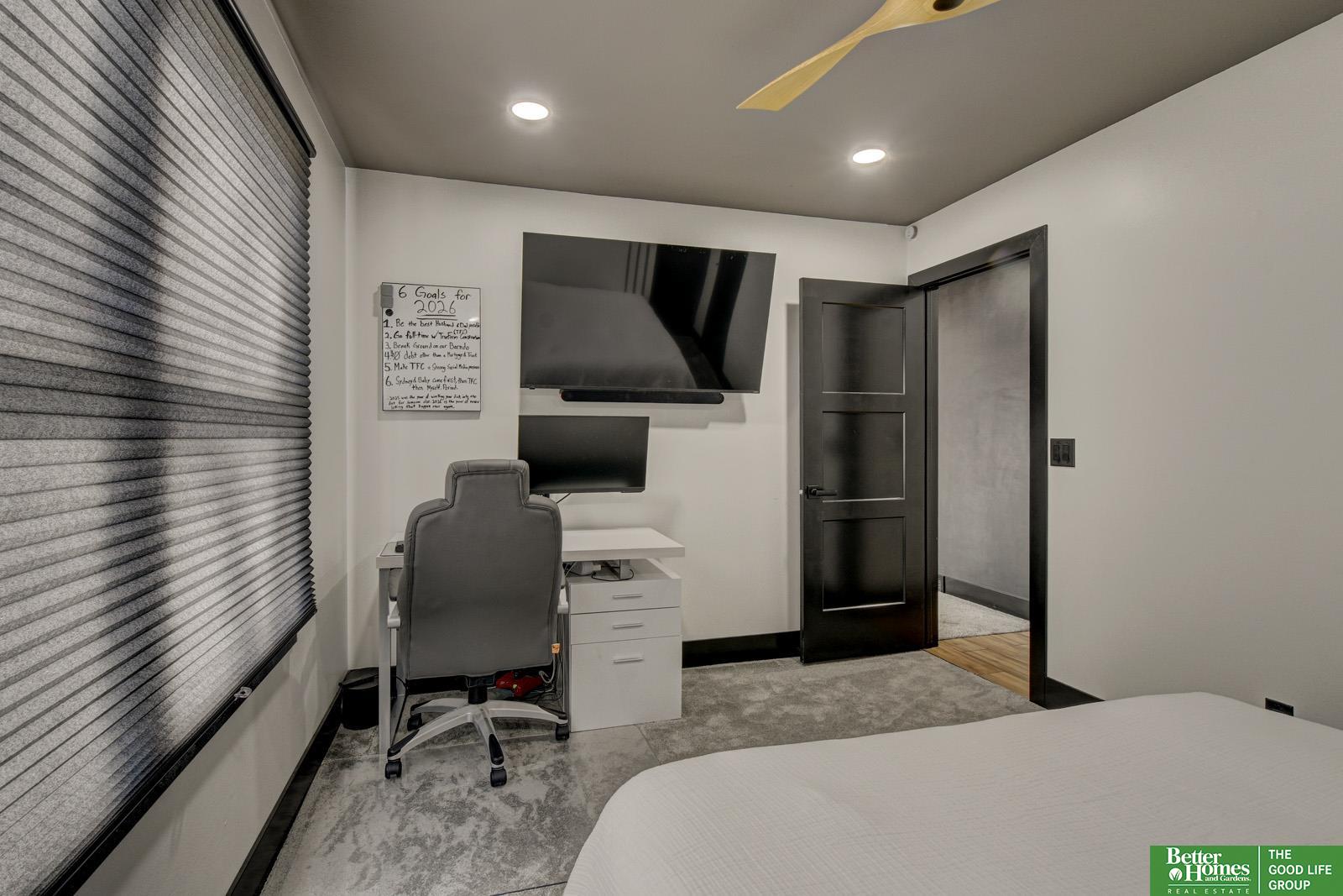7352 La Vista Drive