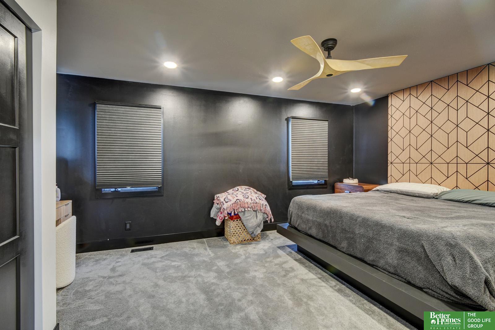 7352 La Vista Drive