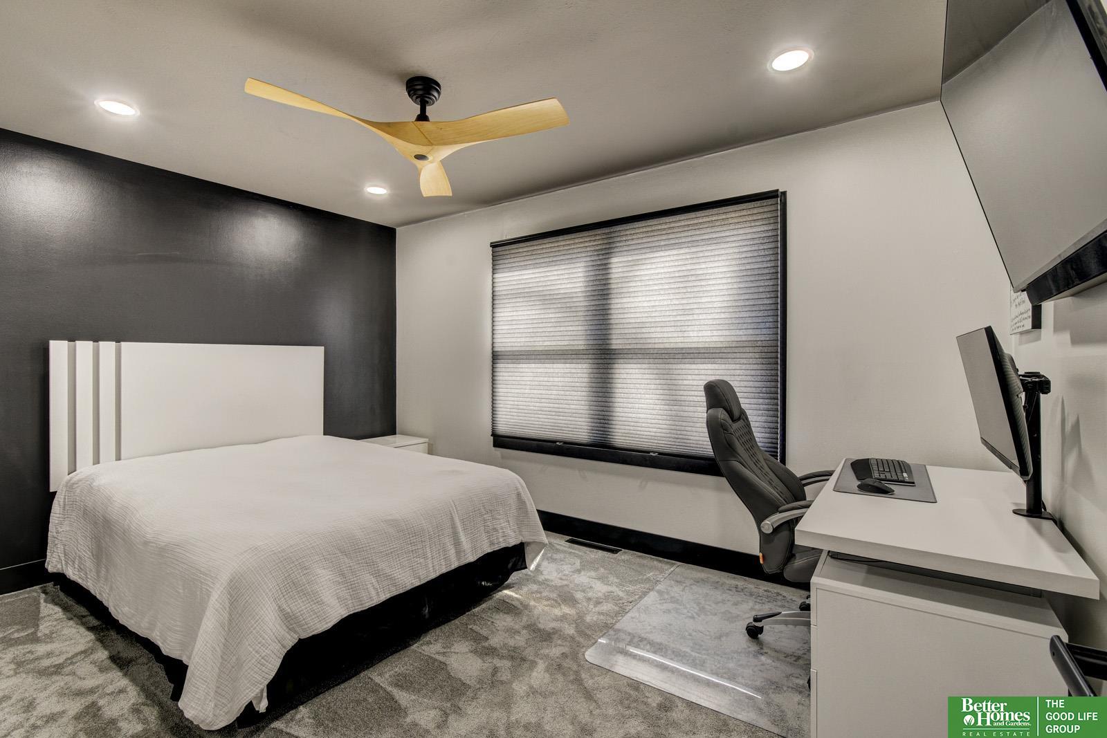 7352 La Vista Drive