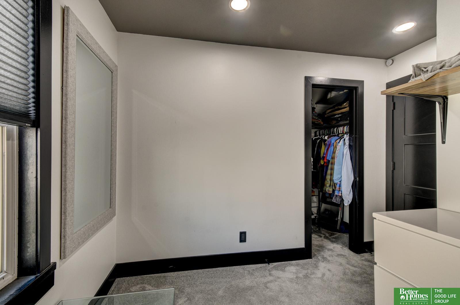 7352 La Vista Drive