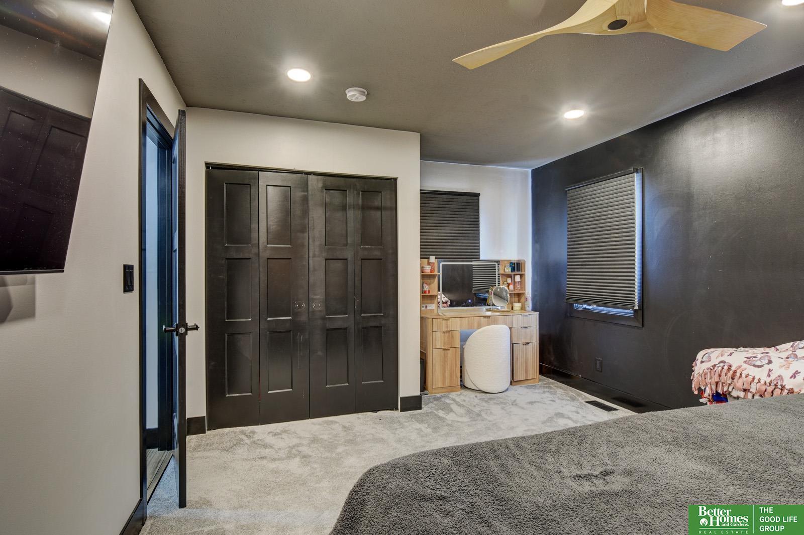 7352 La Vista Drive