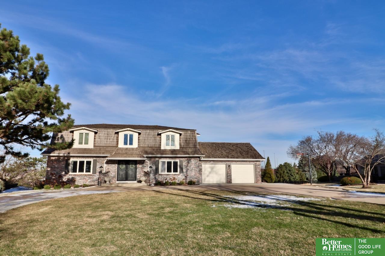 9944 Devonshire Drive