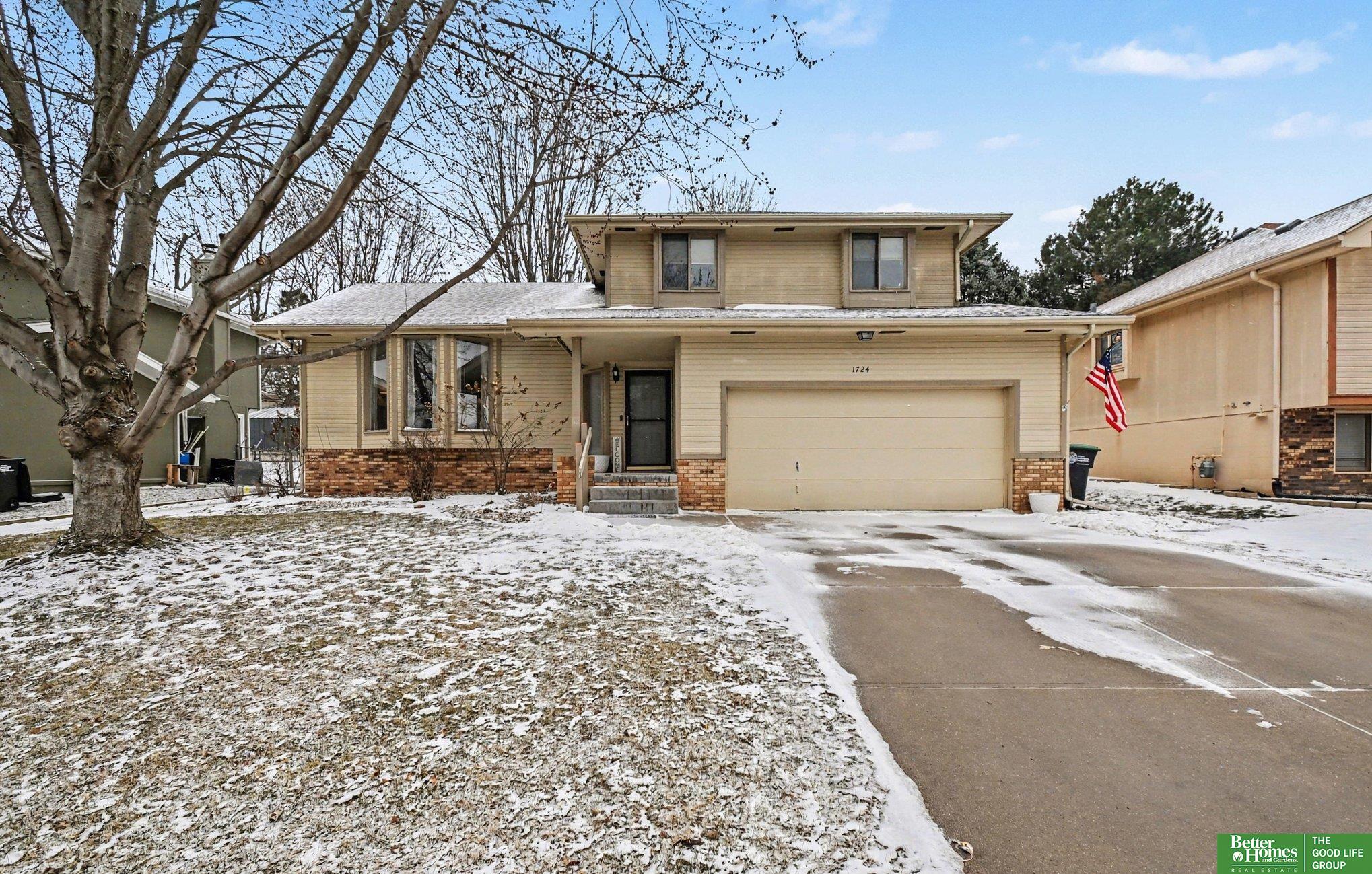 1724 N 146th Street