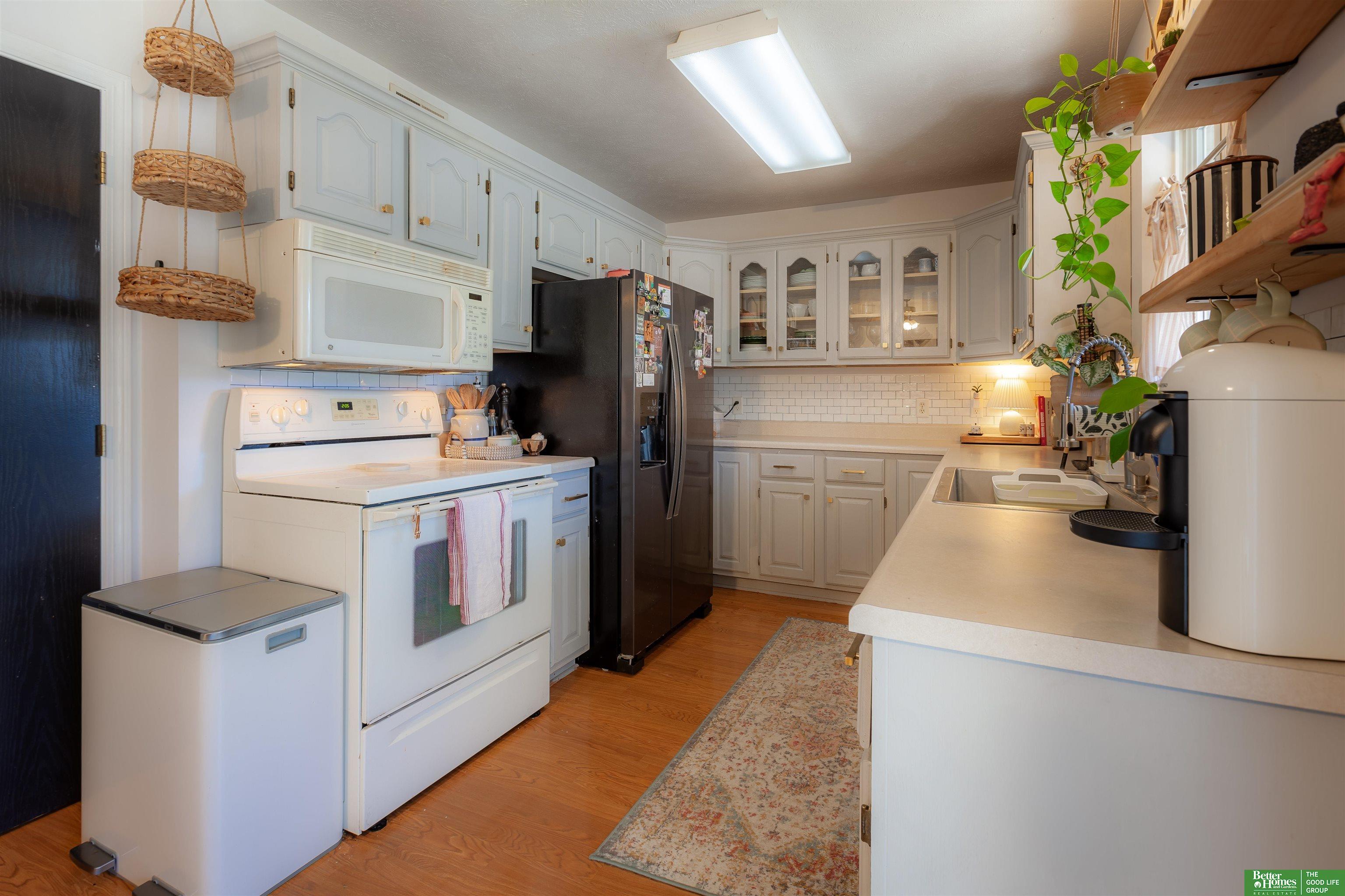 2111 Kingswood Circle