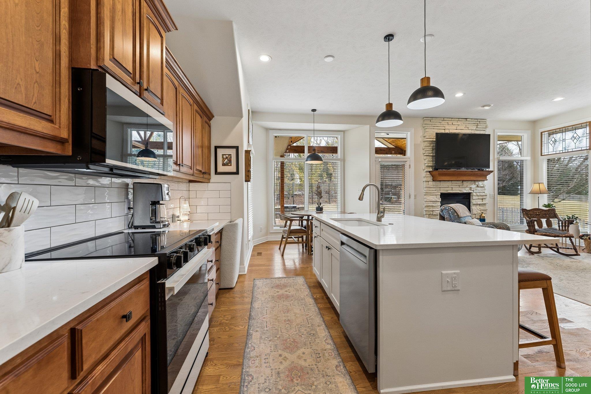 5045 S 175th Street