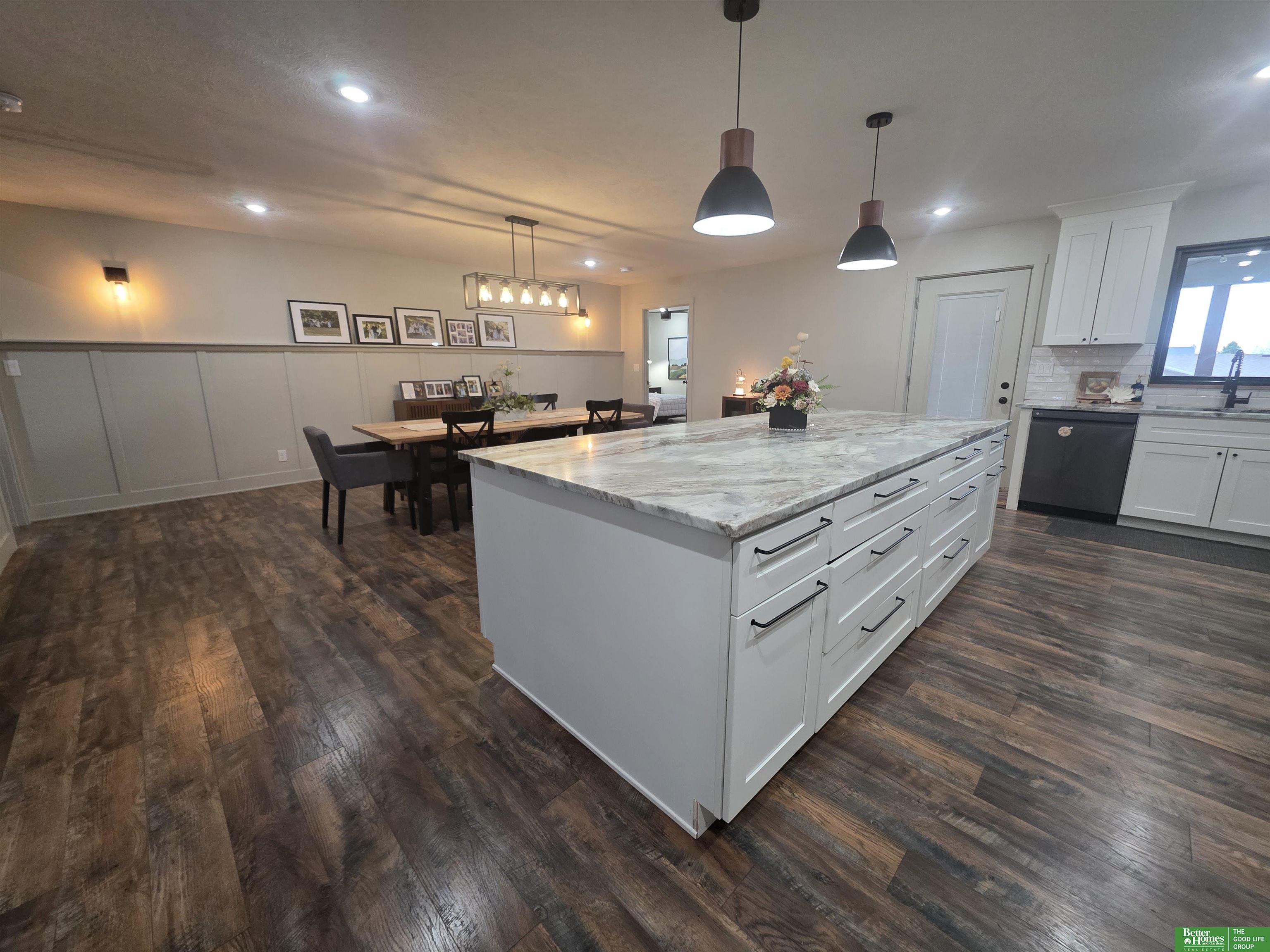 1622 Raell Drive