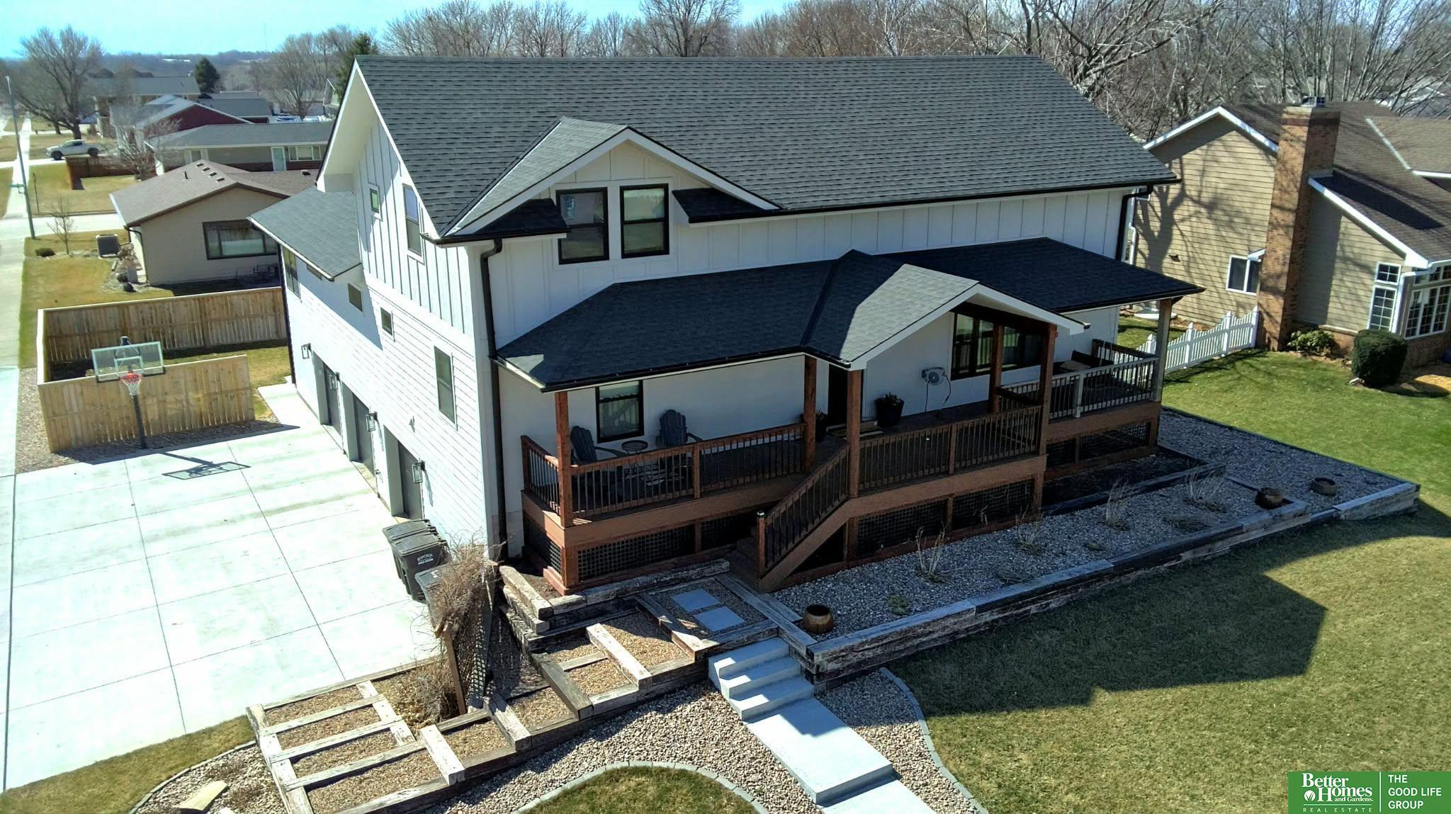 1622 Raell Drive