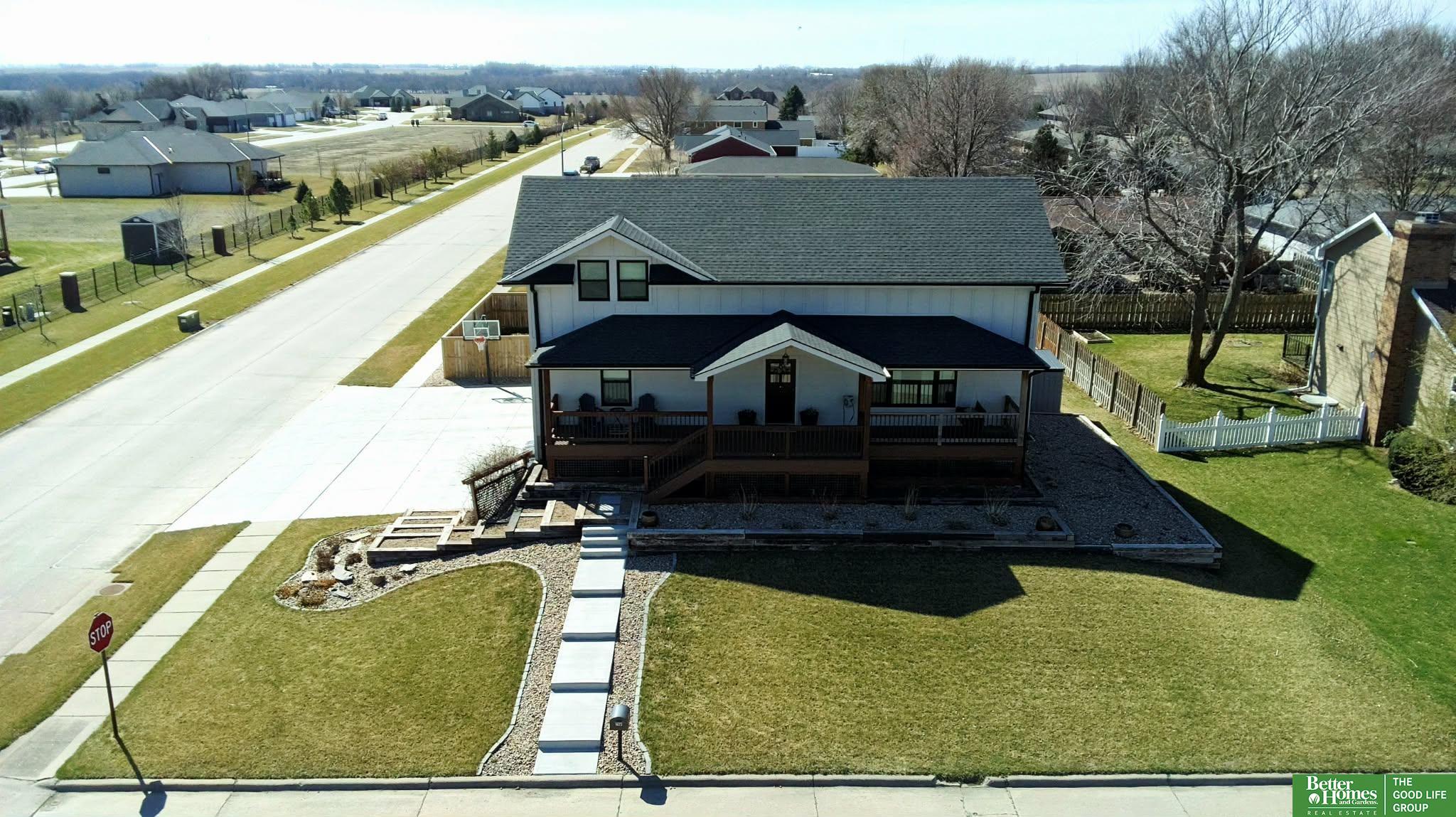 1622 Raell Drive