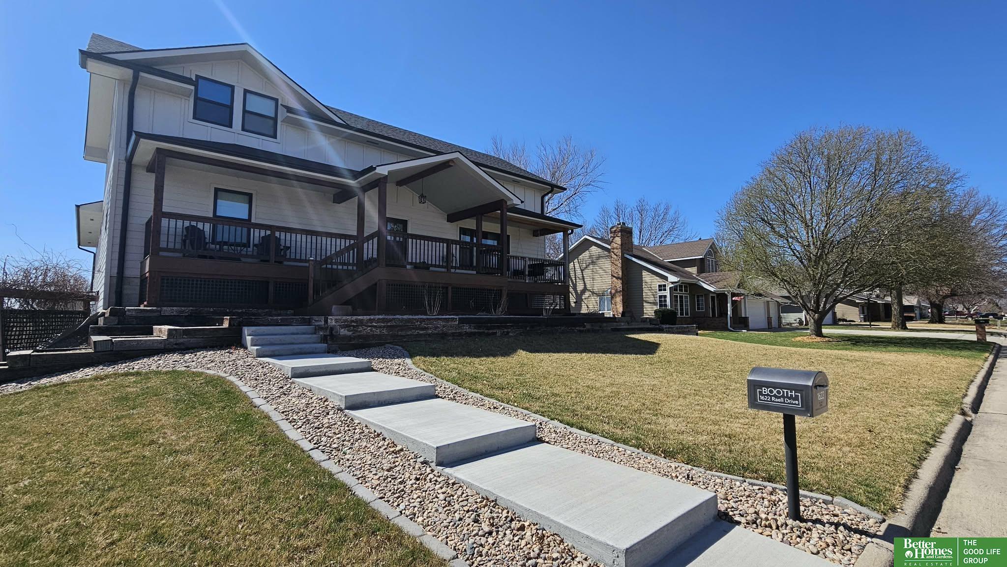 1622 Raell Drive