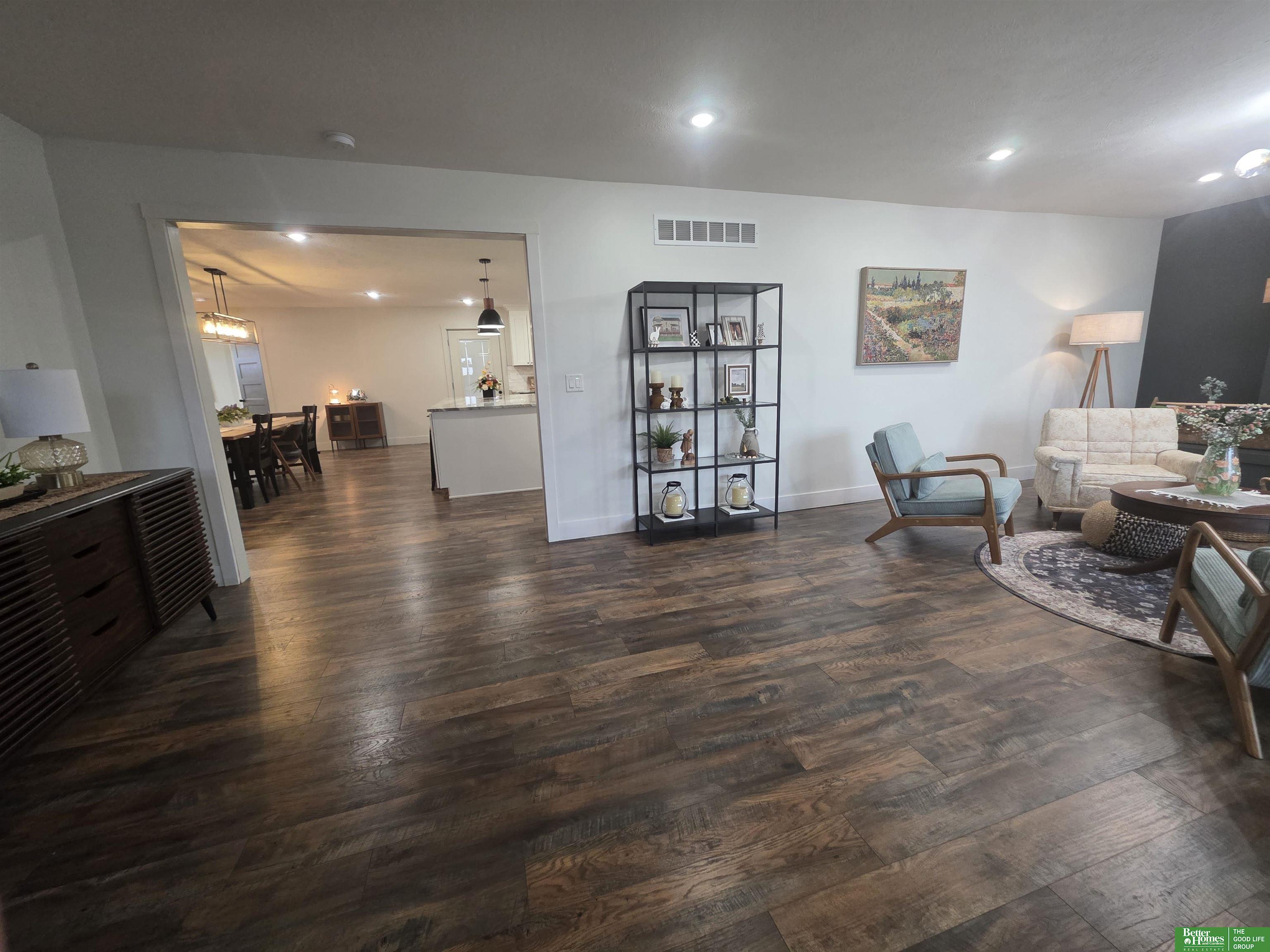 1622 Raell Drive