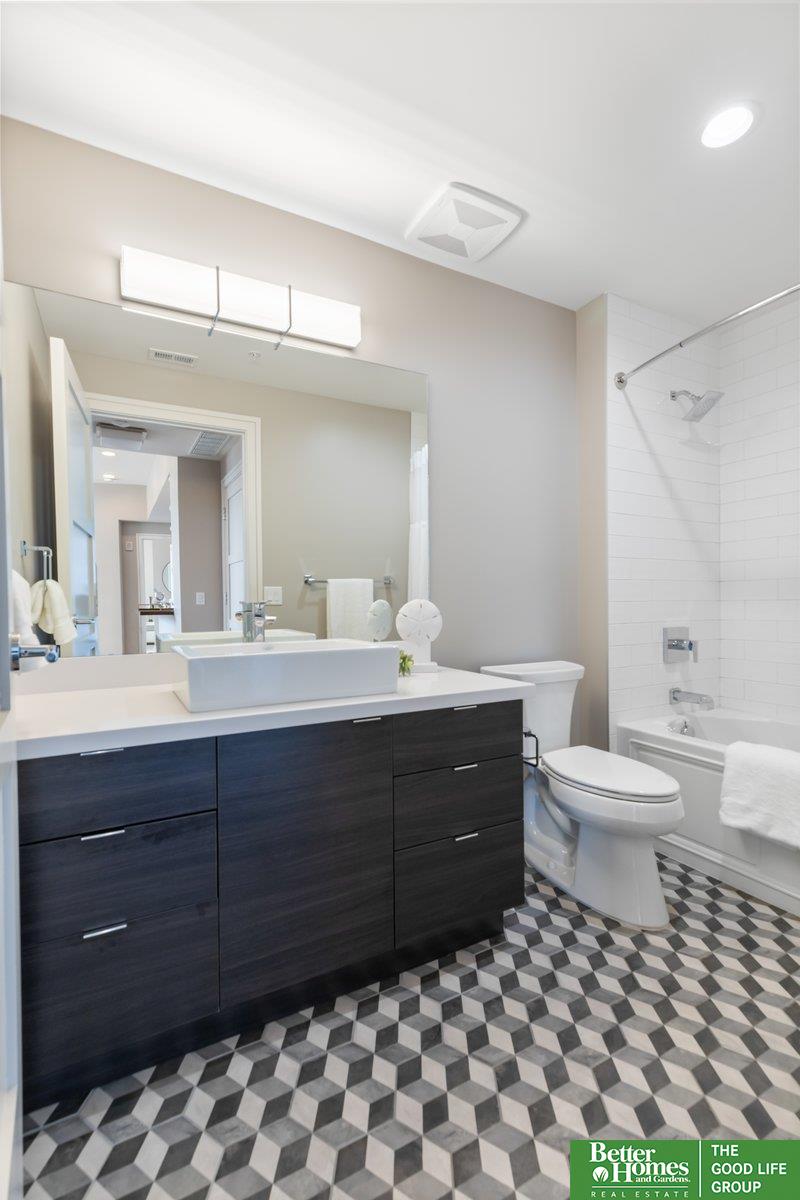 200 S 31st Avenue # 4814