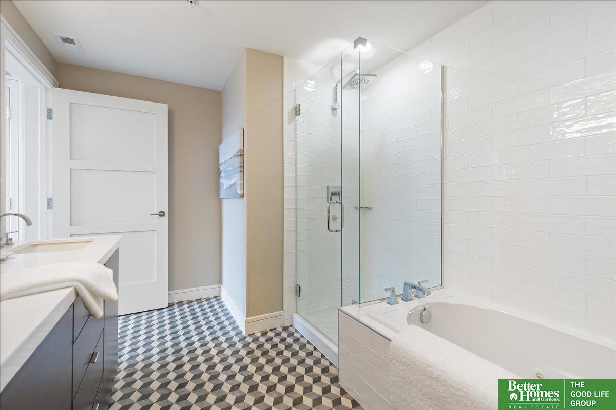 200 S 31st Avenue # 4814