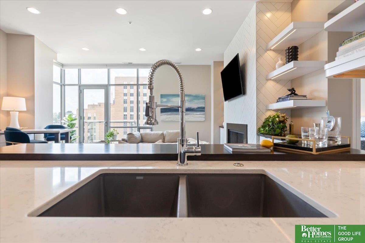 200 S 31st Avenue # 4814