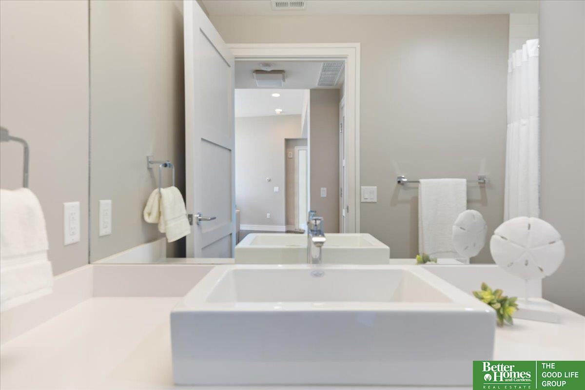 200 S 31st Avenue # 4814