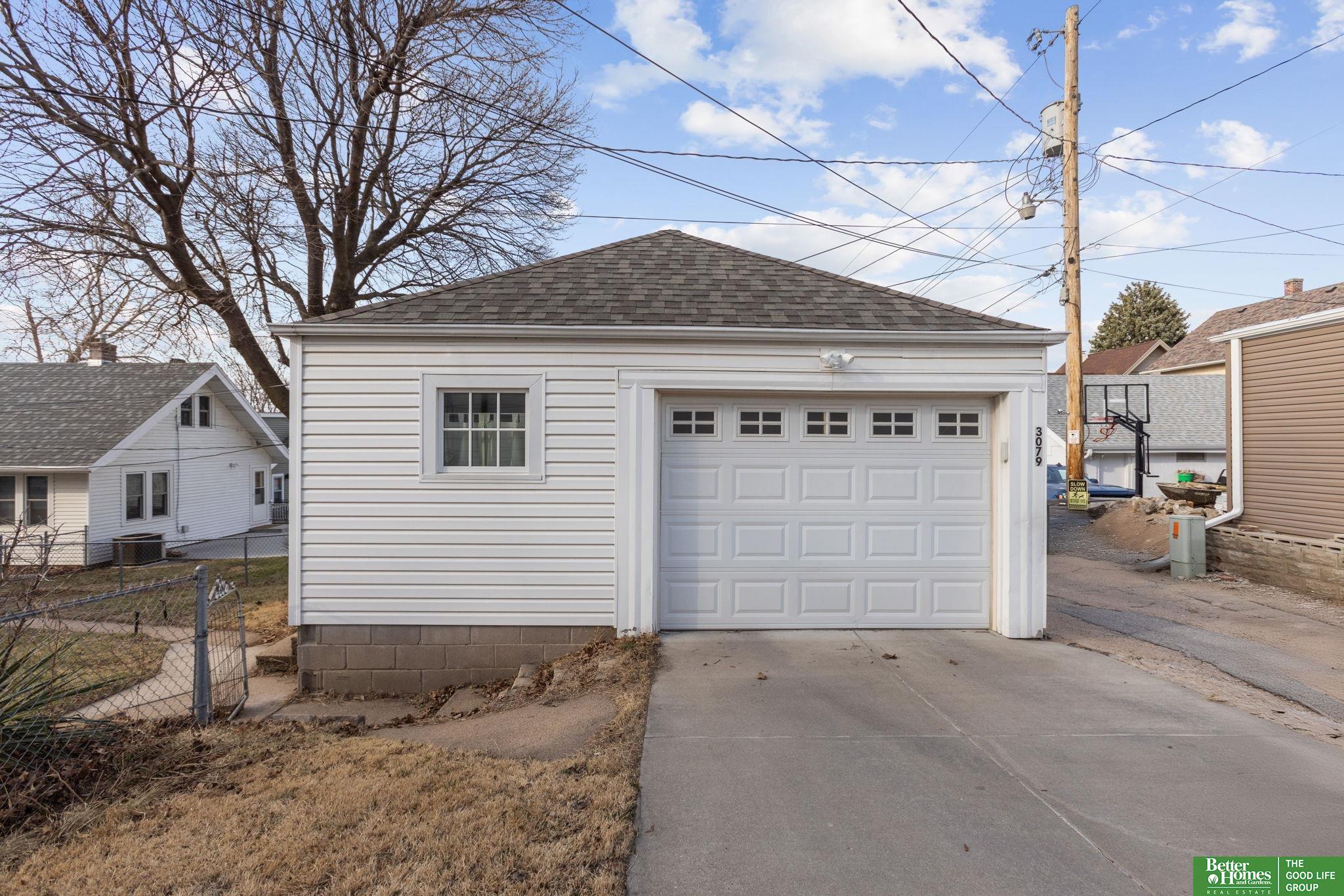 3079 S 34th Street